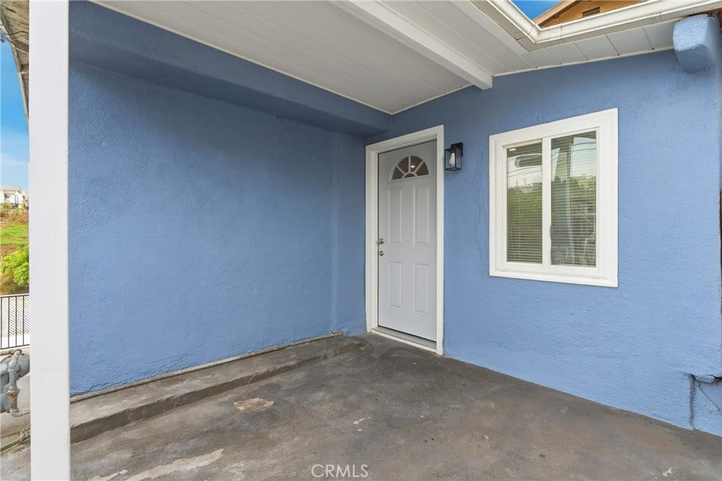 Los Angeles, California, 90063, United States, 2 Bedrooms Bedrooms, ,1 BathroomBathrooms,Residential,For Sale,1990786