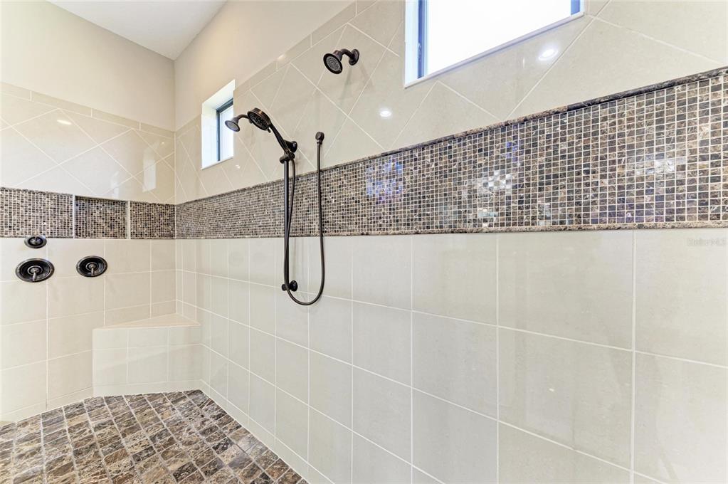 Bradenton, Florida, 34211, United States, 3 Bedrooms Bedrooms, ,3 BathroomsBathrooms,Residential,For Sale,1784146