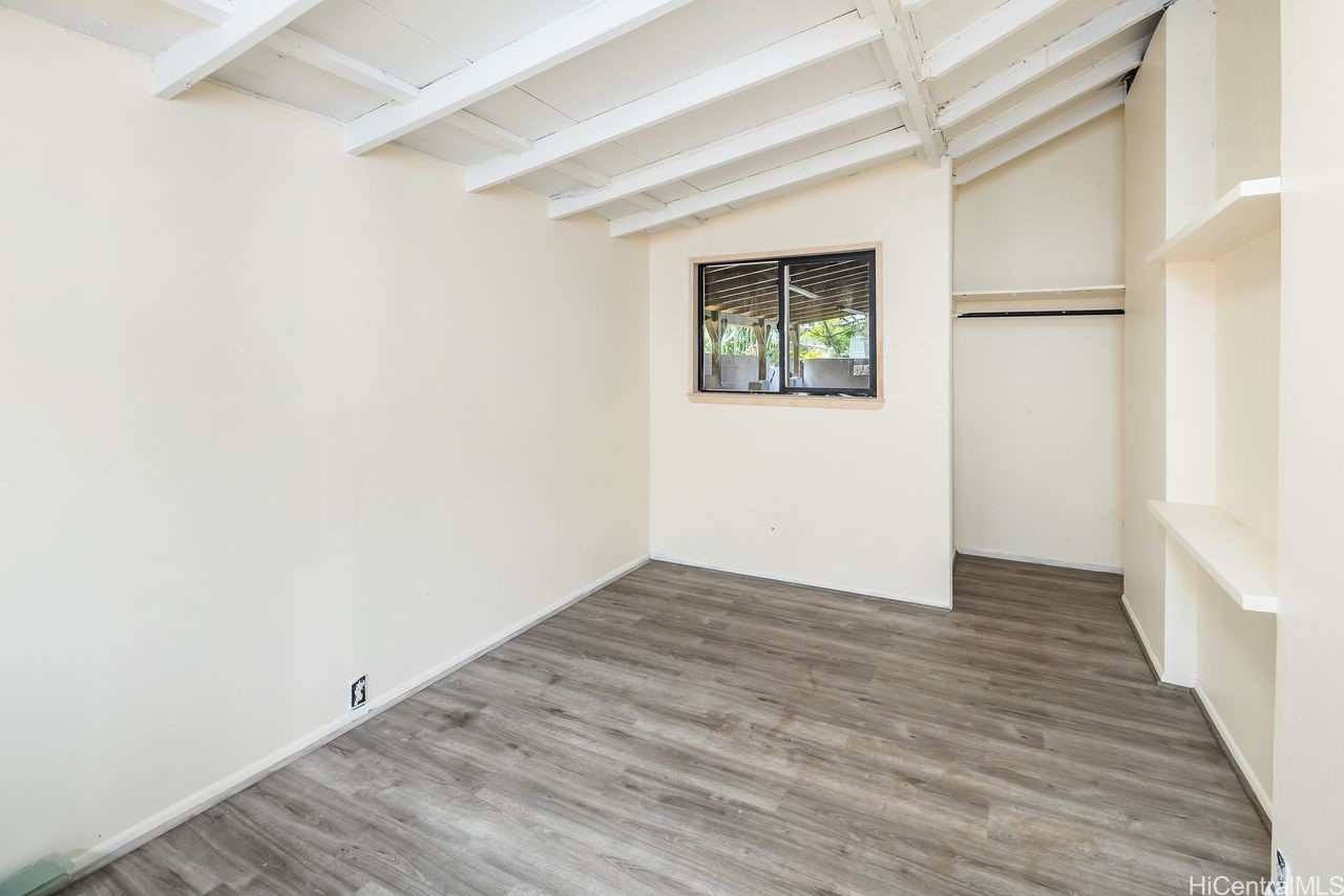 Honolulu, Hawaii, 96822, United States, 6 Bedrooms Bedrooms, ,4 BathroomsBathrooms,Residential,For Sale,1805040