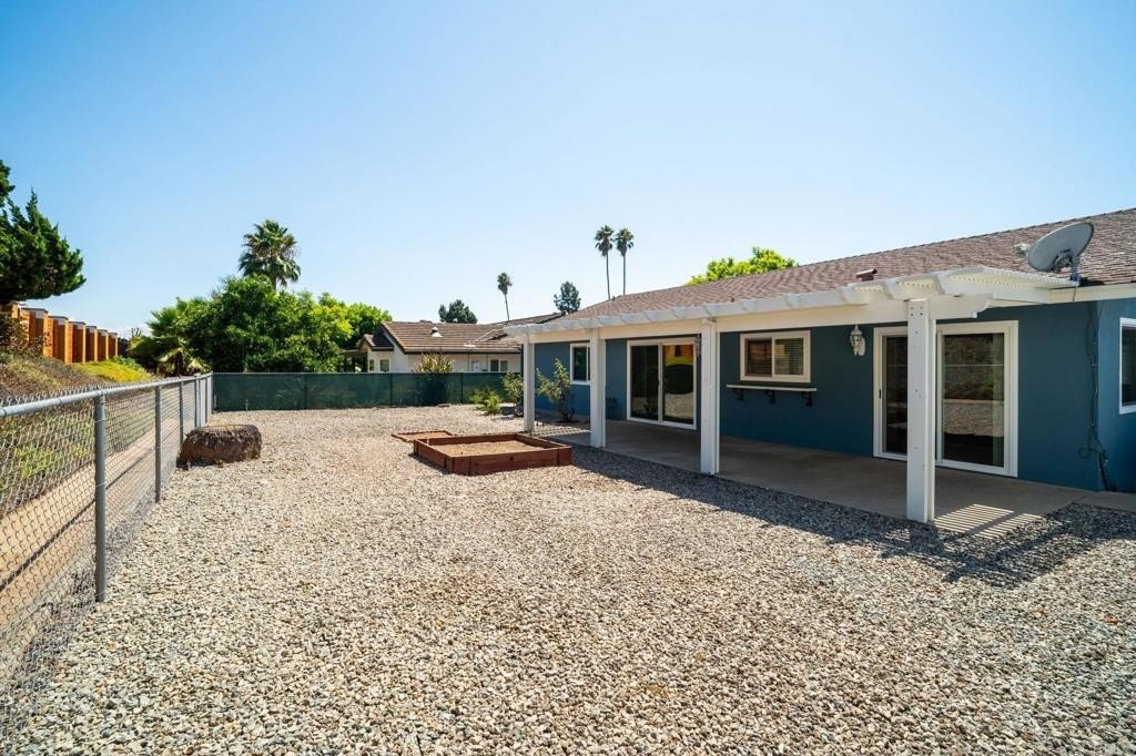Escondido, California, 92026, United States, 2 Bedrooms Bedrooms, ,2 BathroomsBathrooms,Residential,For Sale,1942214