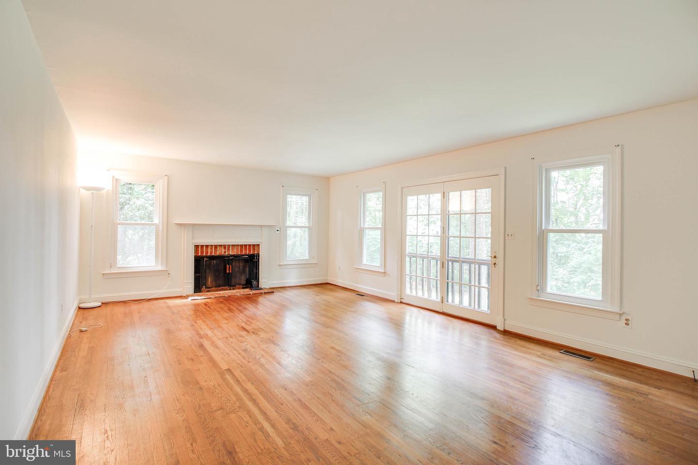 Dayton, Maryland, 21036, United States, 5 Bedrooms Bedrooms, ,3 BathroomsBathrooms,Residential,For Sale,1906763