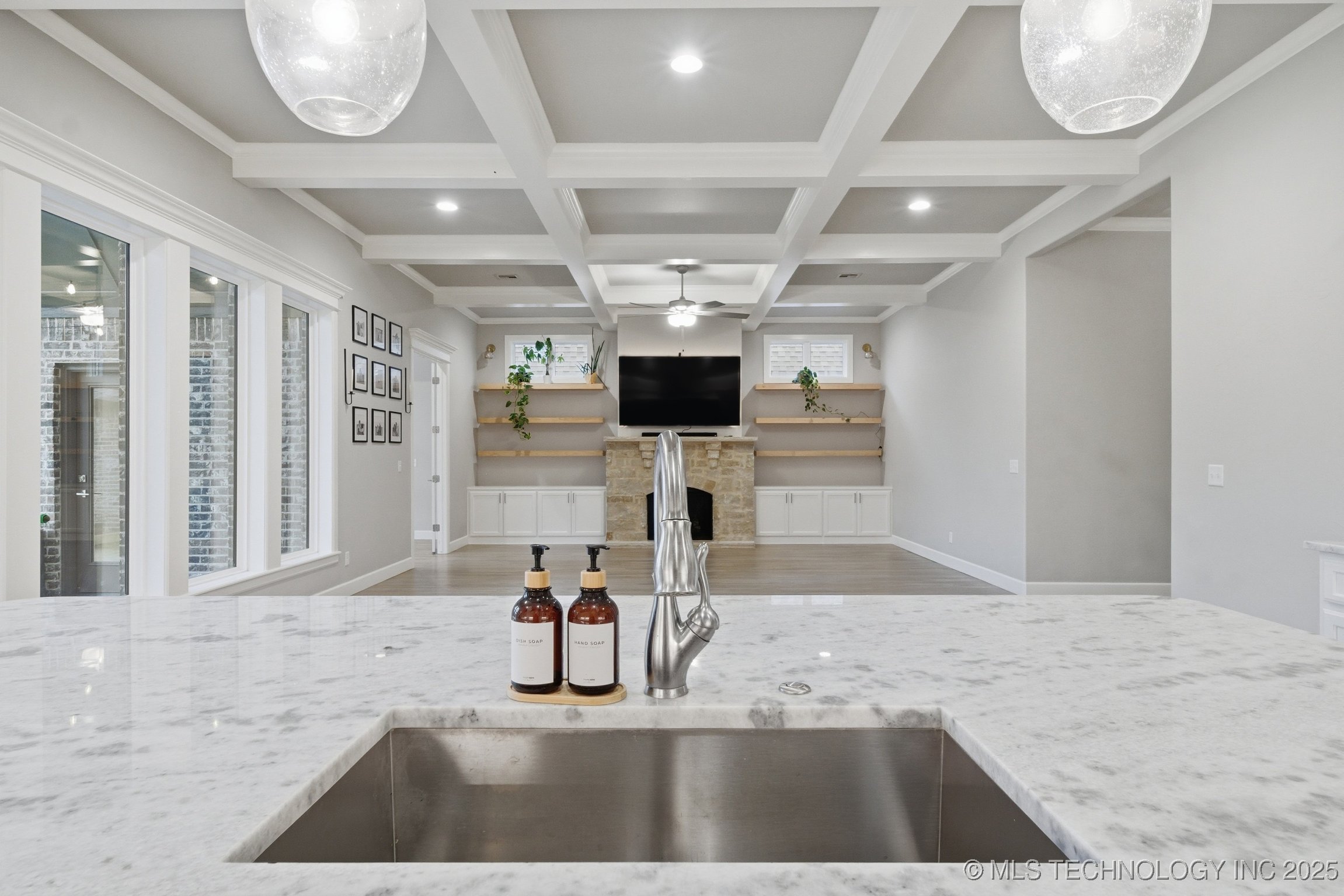 Owasso, Oklahoma, 74055, United States, 3 Bedrooms Bedrooms, ,3 BathroomsBathrooms,Residential,For Sale,1996911