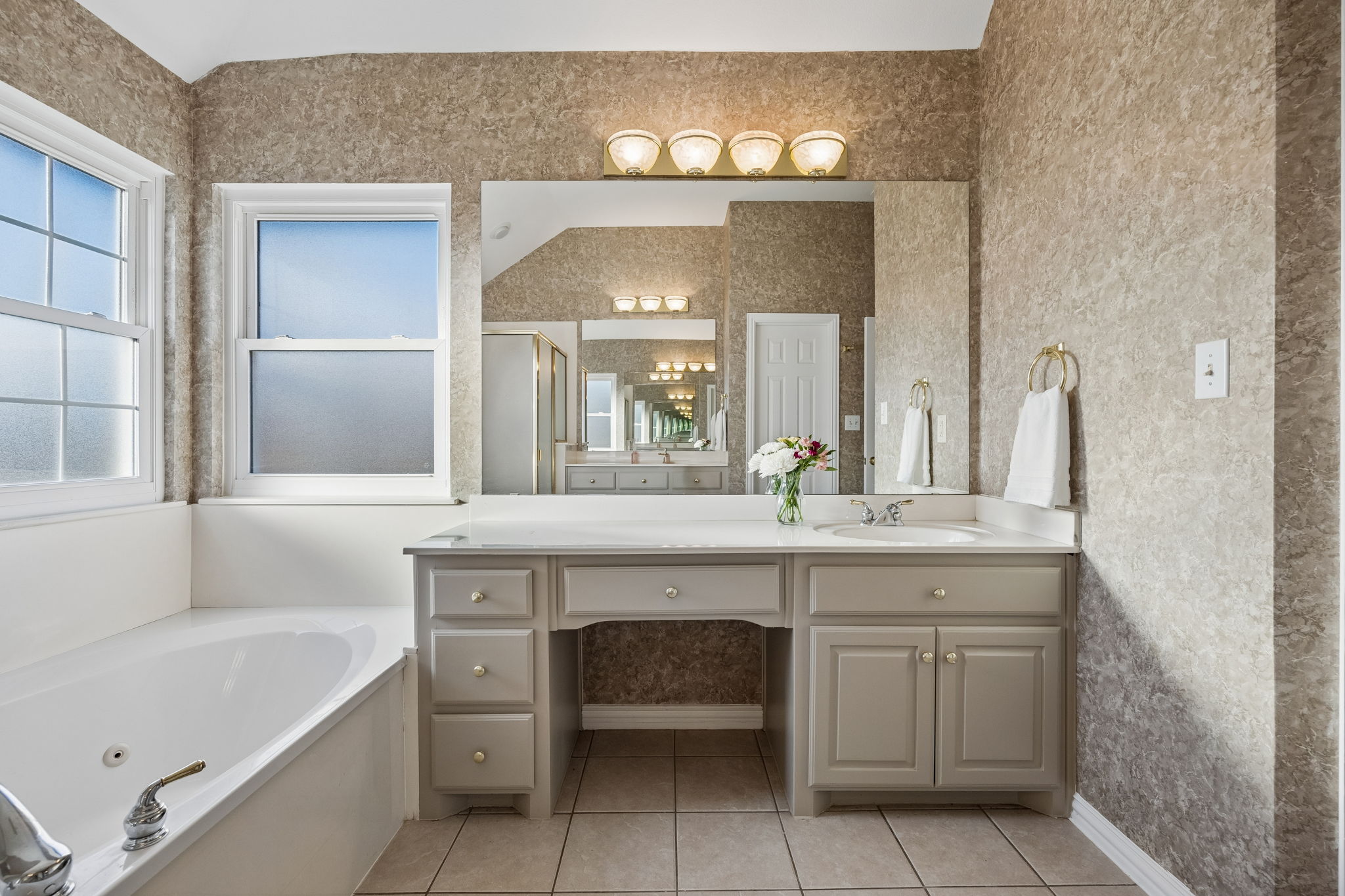  2713 Greenview Drive, Mckinney, TX, 75072 - 物件實景