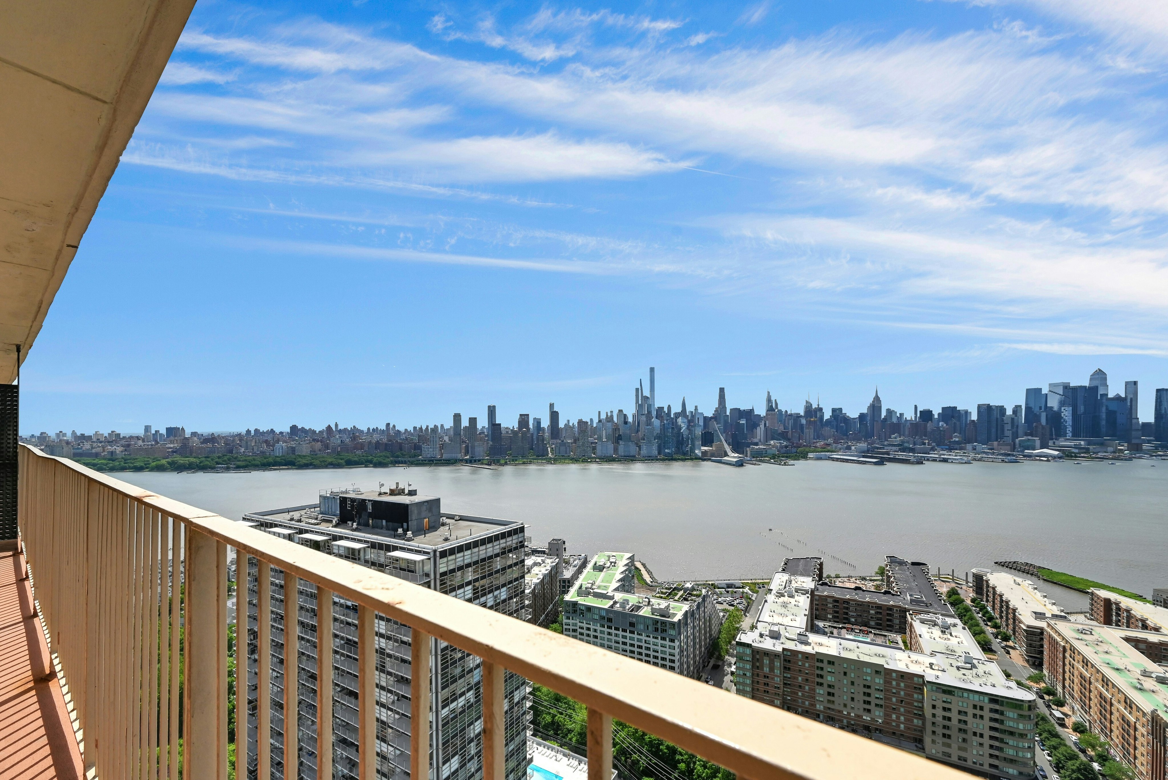  6040 JFK Boulevard East, West New York, NJ 07093 - 物件實景