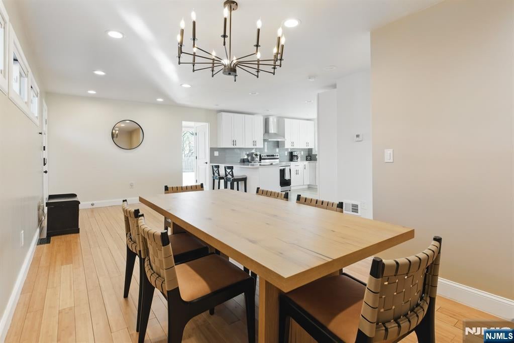 Ringwood, New Jersey, 07456, United States, 3 Bedrooms Bedrooms, ,3 BathroomsBathrooms,Residential,For Sale,1981754