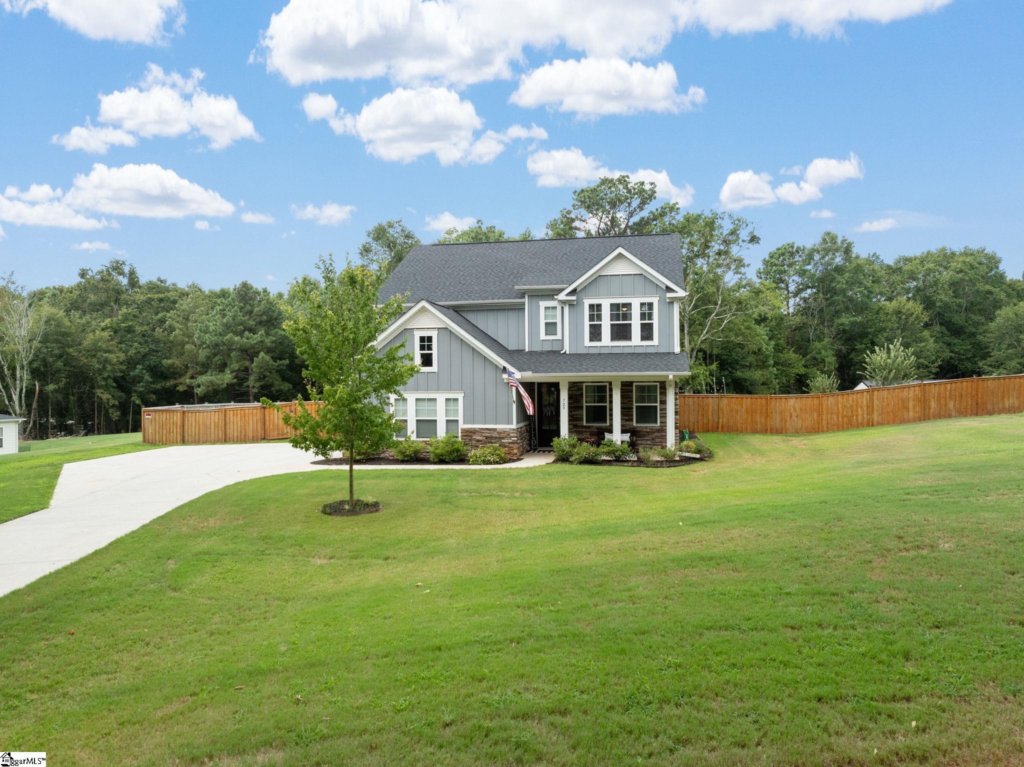 Belton, South Carolina, 29627, United States, 5 Bedrooms Bedrooms, ,4 BathroomsBathrooms,Residential,For Sale,1901180