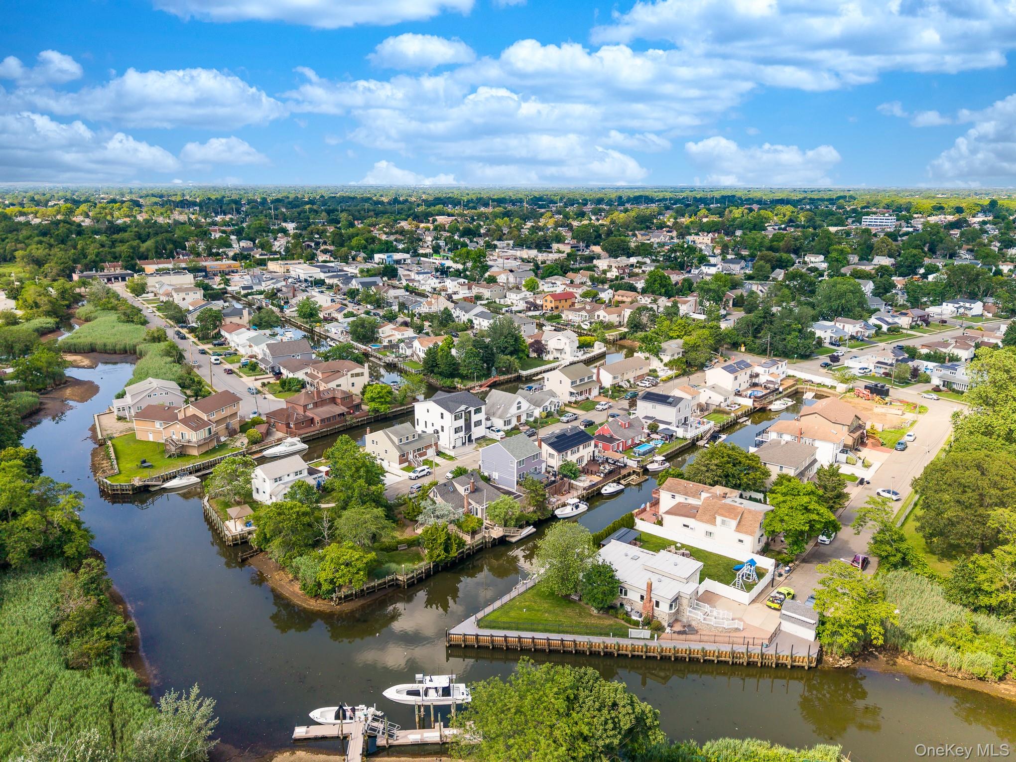 Bellmore, New York, 11710, United States, 5 Bedrooms Bedrooms, ,3 BathroomsBathrooms,Residential,For Sale,1977059