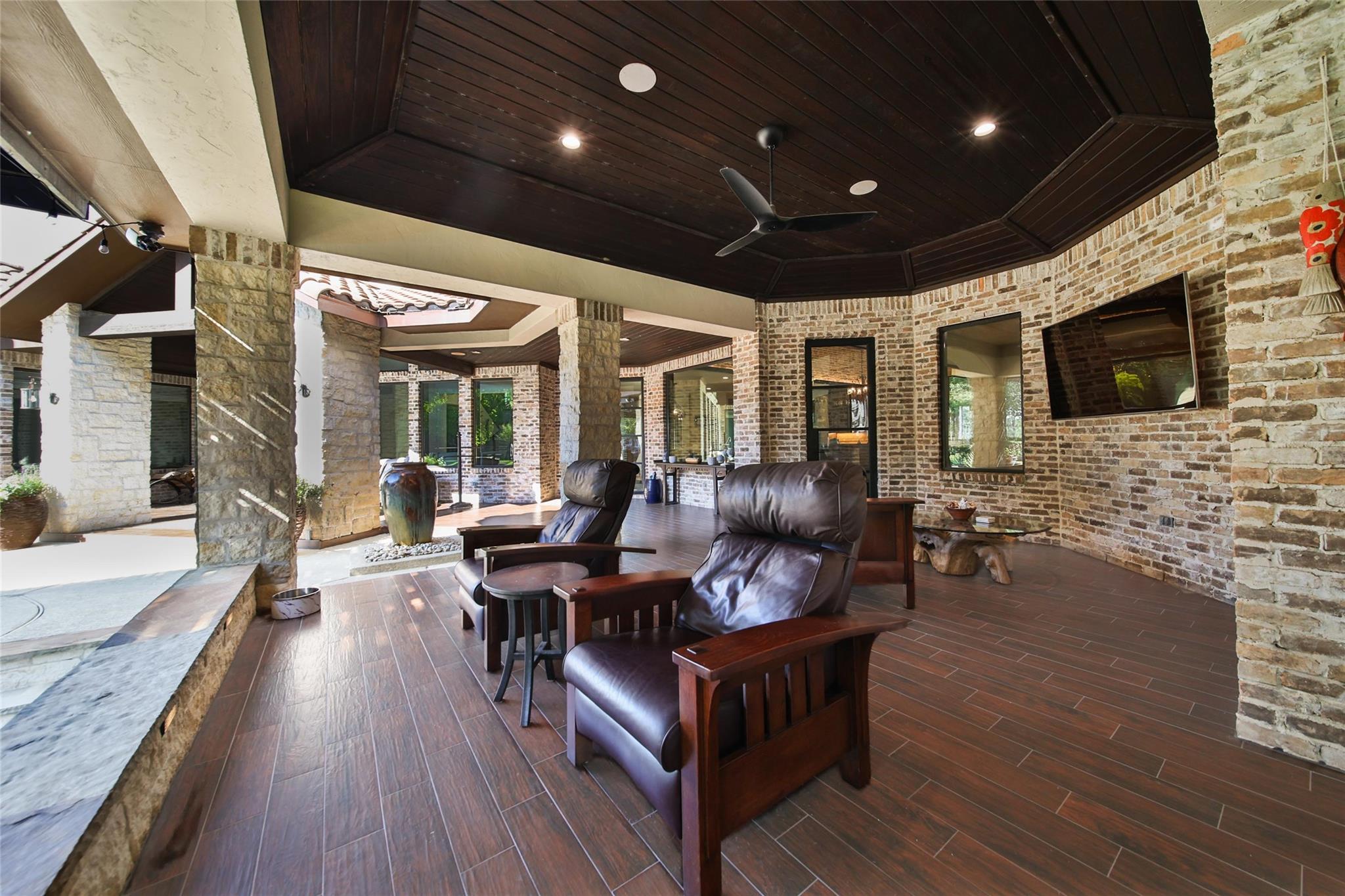 Spring, Texas, 77379, United States, 5 Bedrooms Bedrooms, ,6 BathroomsBathrooms,Residential,For Sale,2006186