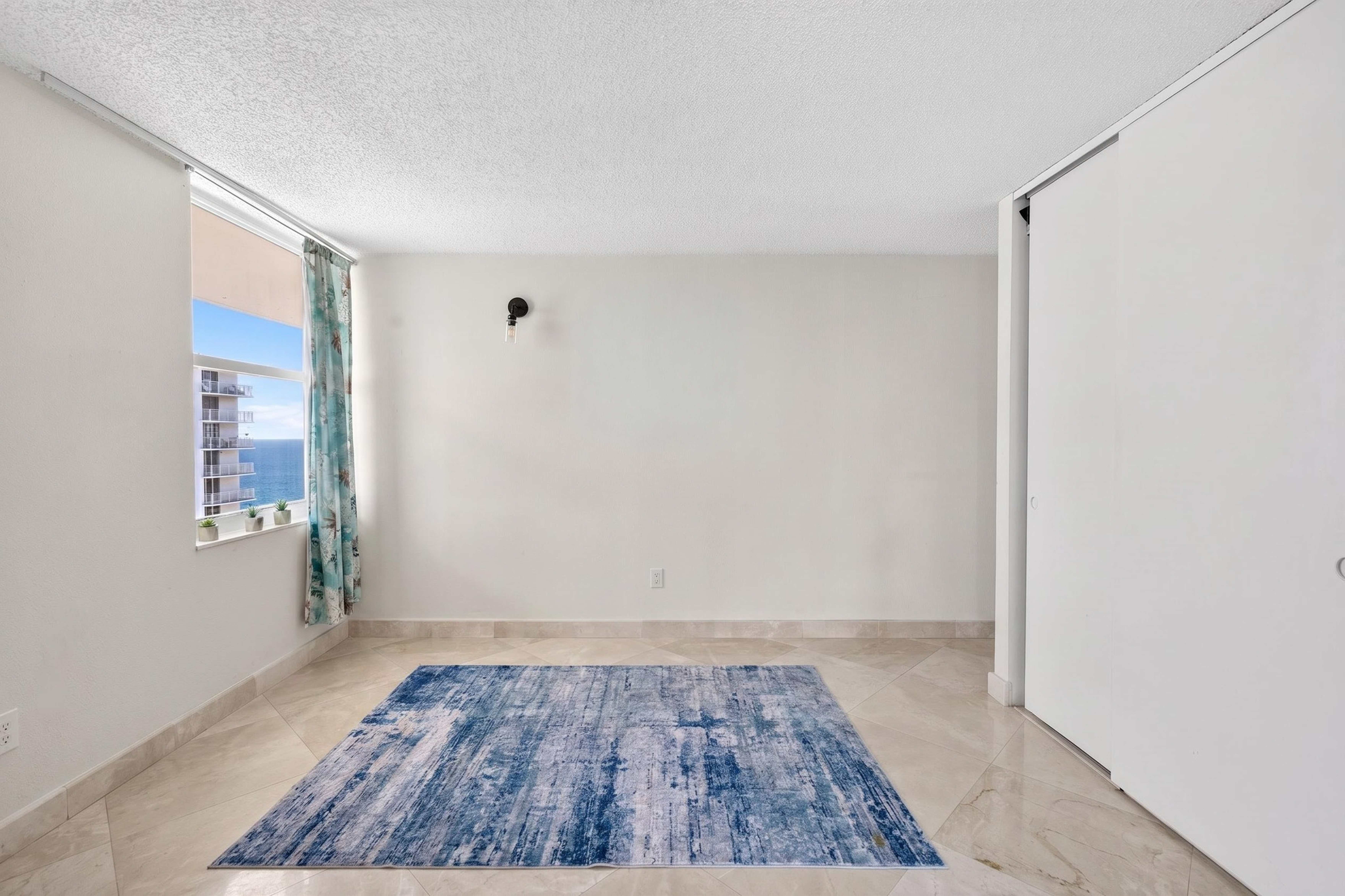  111 Briny Avenue, Pompano Beach, FL, 33062 - 物件實景