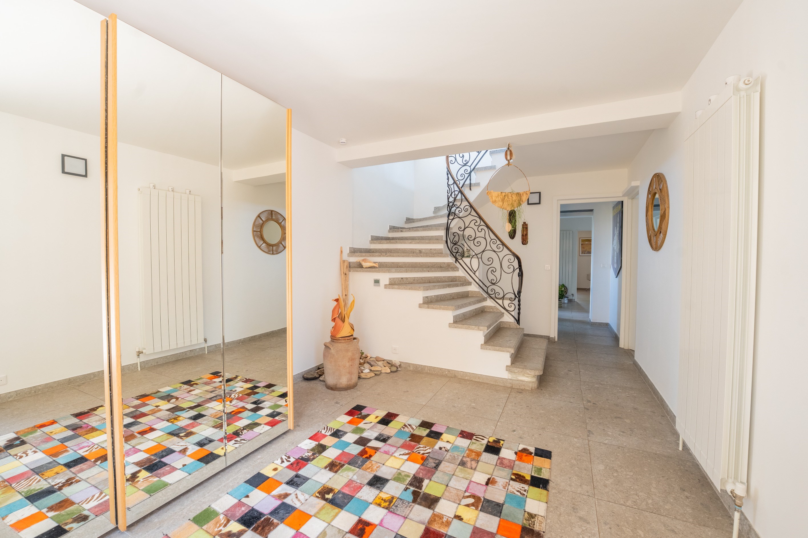  La Seyne-sur-Mer, Evescat neighborhood– Contemporary Home on Expansive Grounds - 物件實景