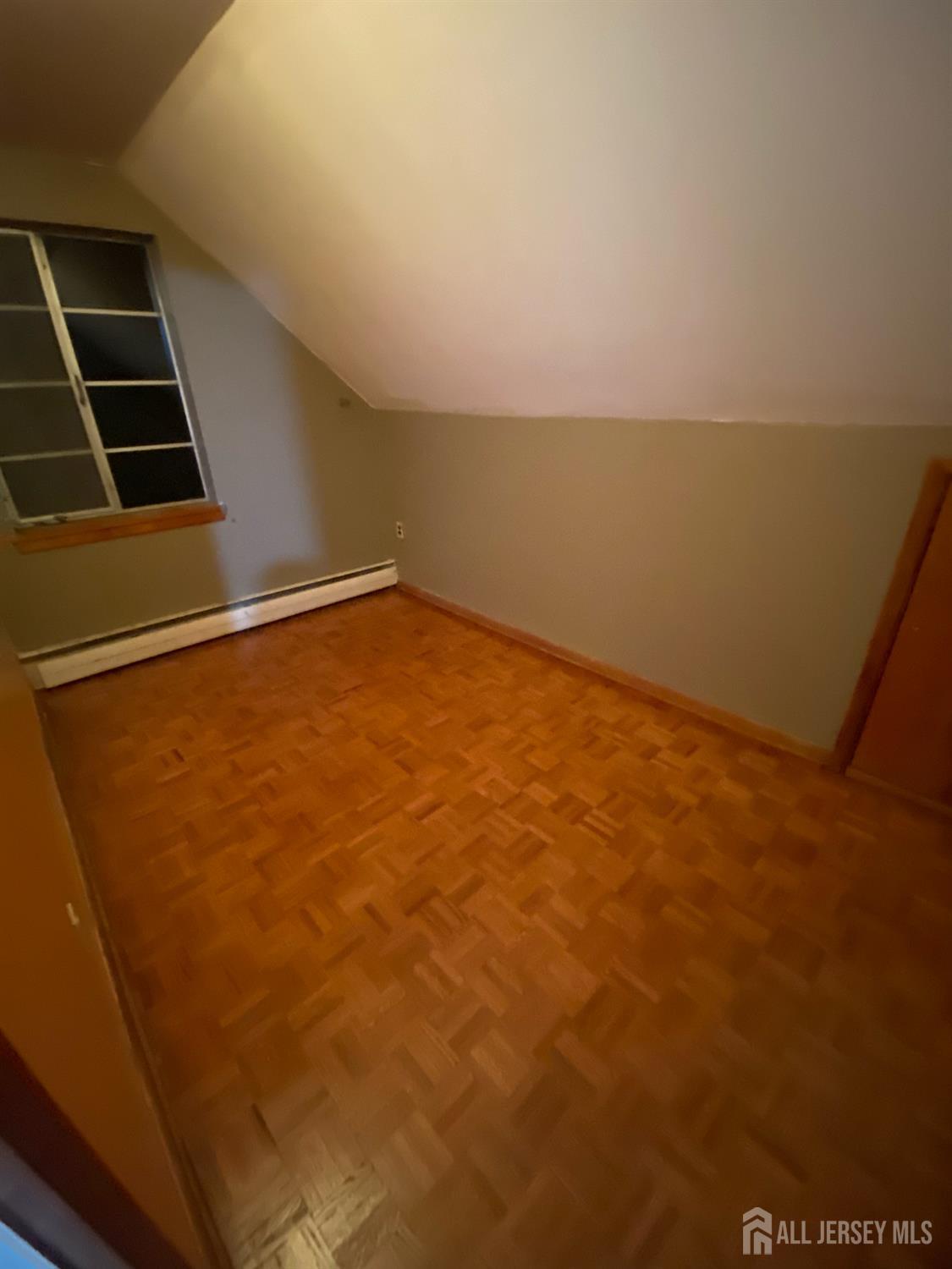 East Brunswick, New Jersey, 08816, United States, 5 Bedrooms Bedrooms, ,2 BathroomsBathrooms,Residential,For Sale,1956516