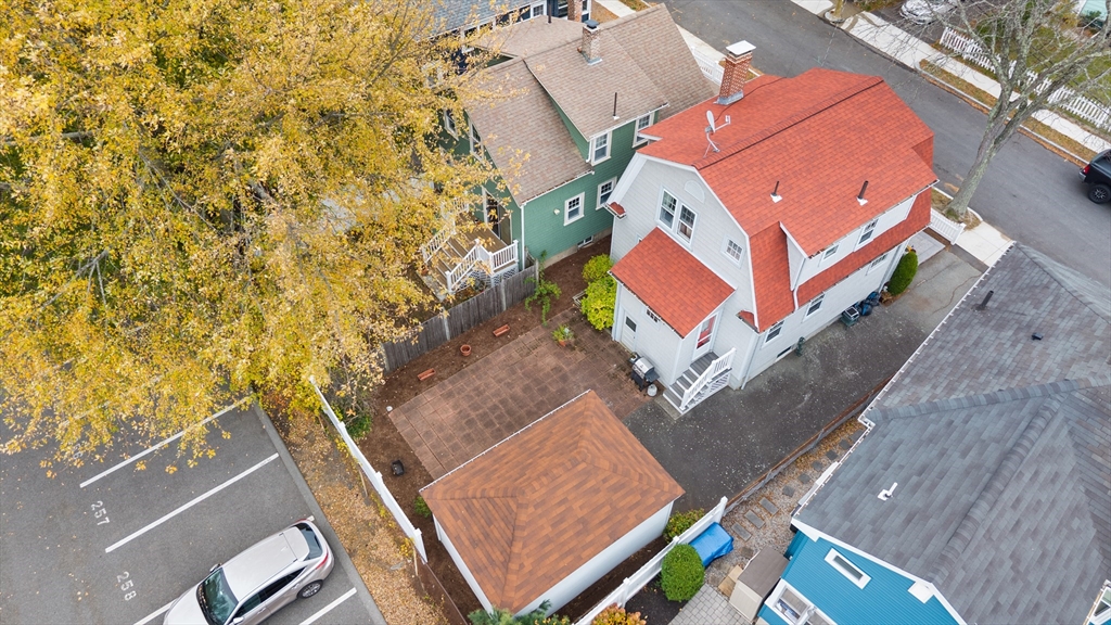 Quincy, Massachusetts, 02170, United States, 3 Bedrooms Bedrooms, ,1 BathroomBathrooms,Residential,For Sale,1988344