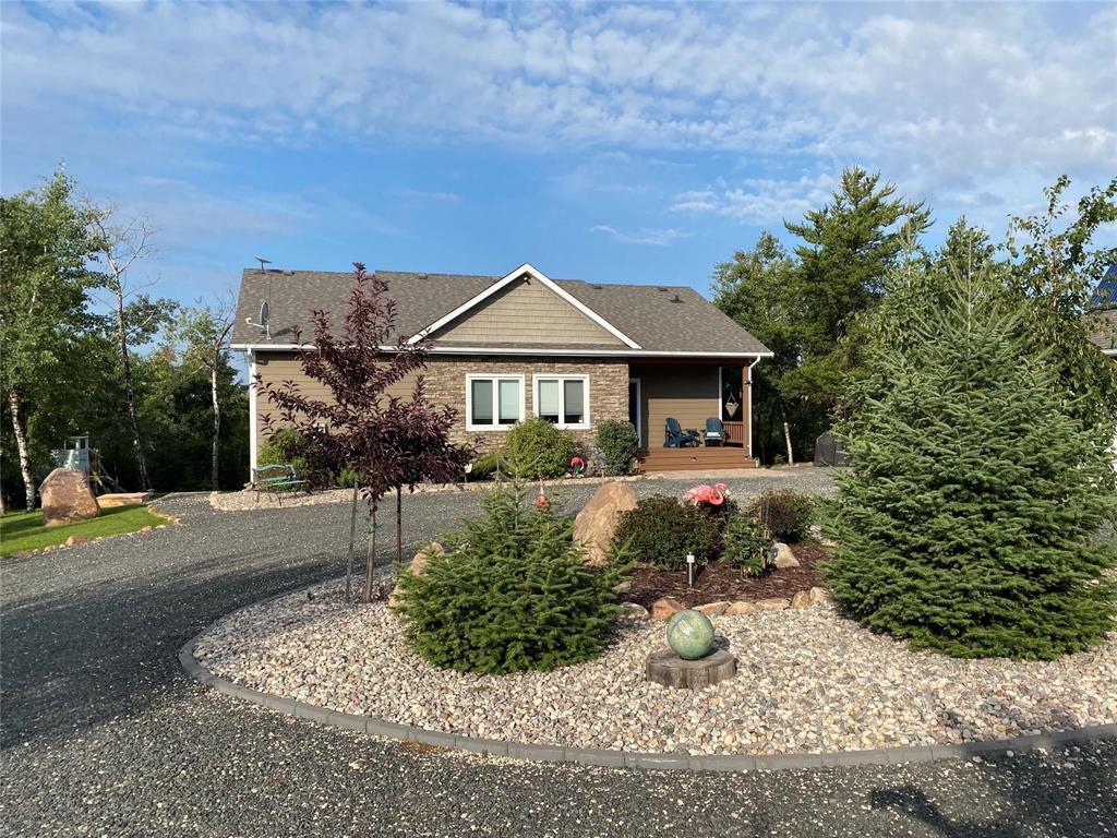 LESTER BEACH, Manitoba, R0E 0E0, CA, 4 Bedrooms Bedrooms, ,3 BathroomsBathrooms,Residential,For Sale,1949698