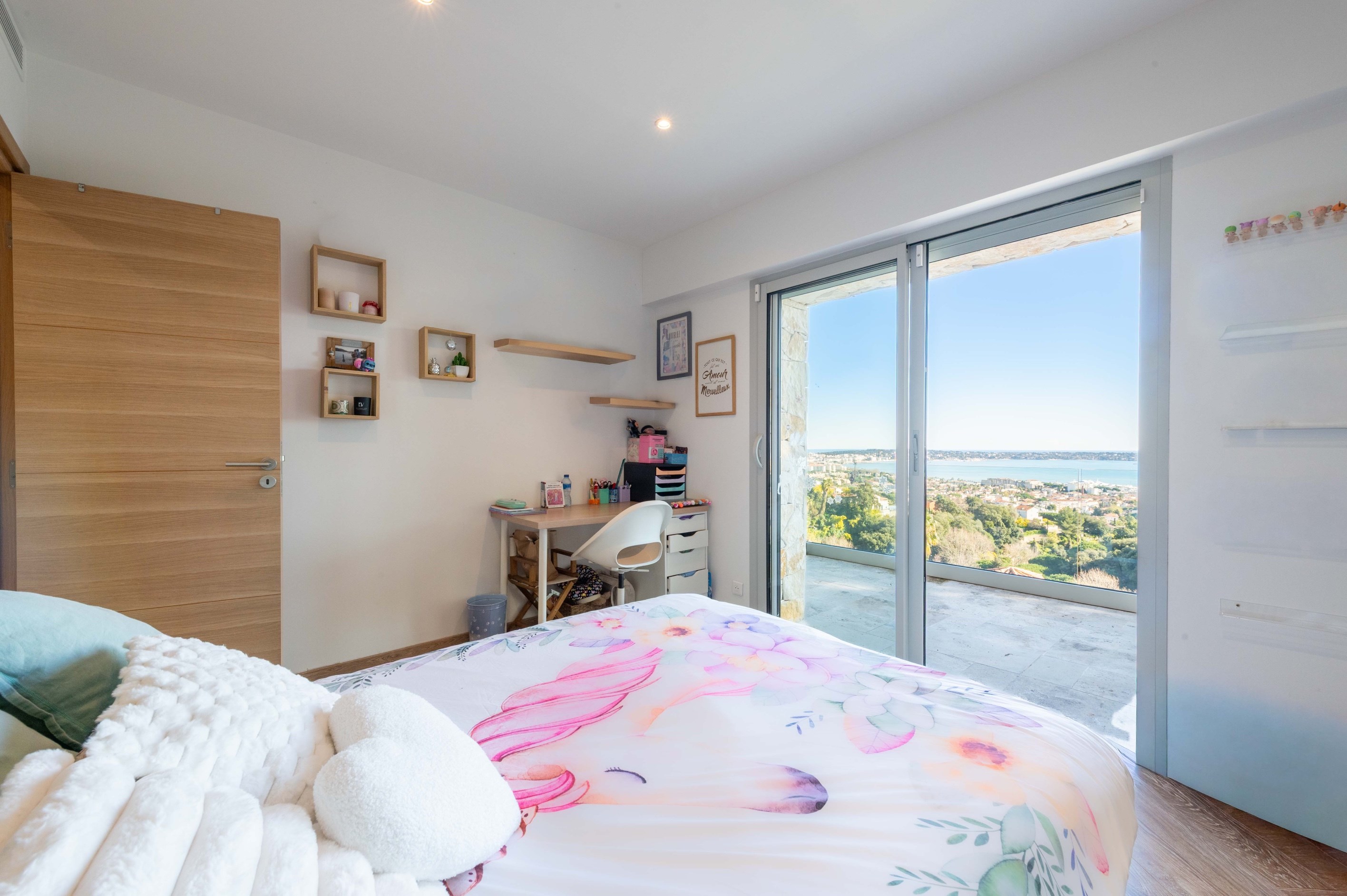  Renovated villa with panoramic sea views in Golfe Juan, French Riviera - 物件實景