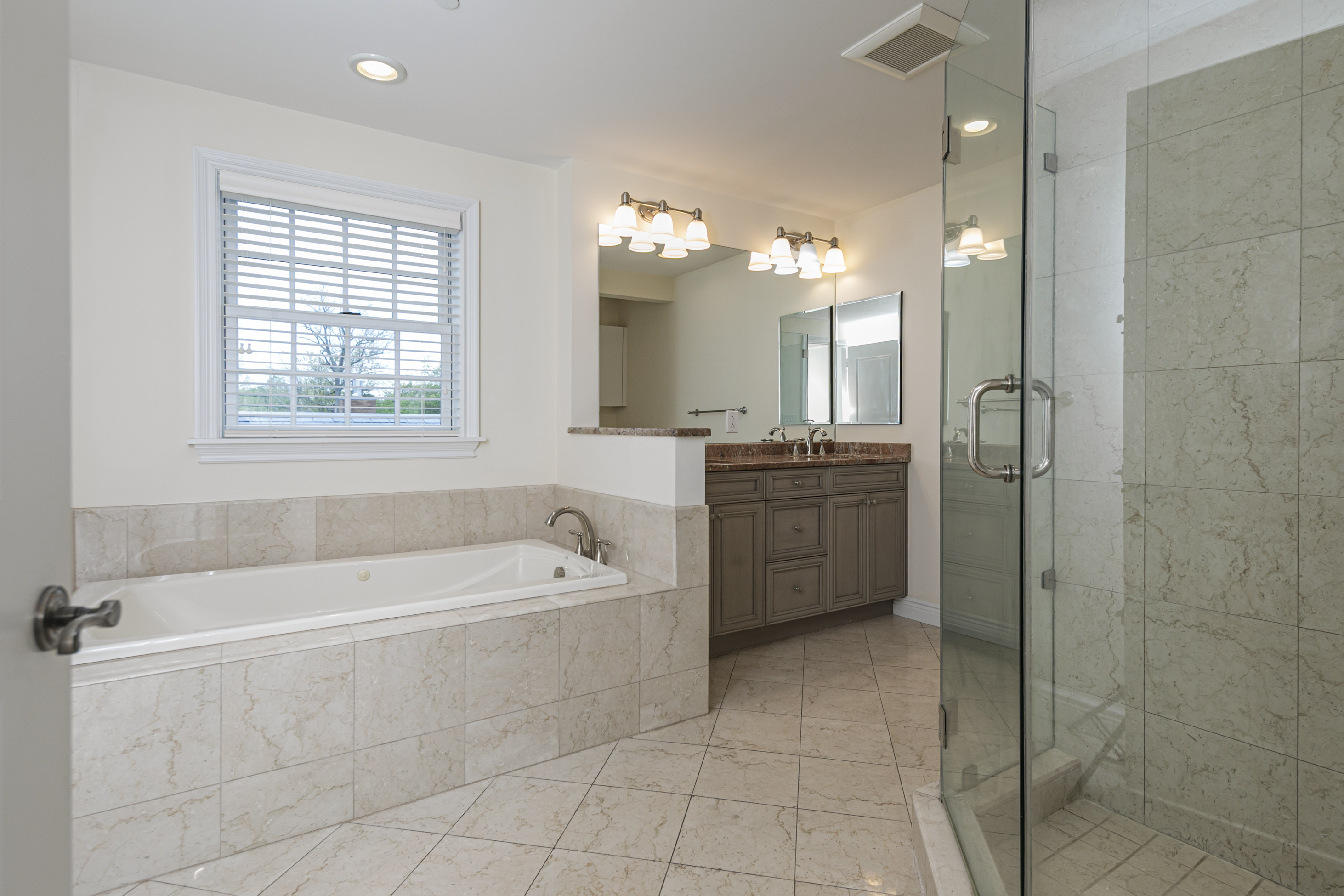  Top-Level Living in the Heart of Downtown Princeton - 物件實景