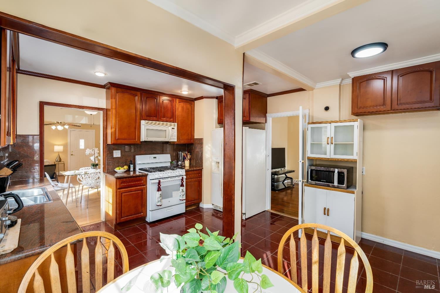 Richmond, California, 94804, United States, 2 Bedrooms Bedrooms, ,2 BathroomsBathrooms,Residential,For Sale,1892898