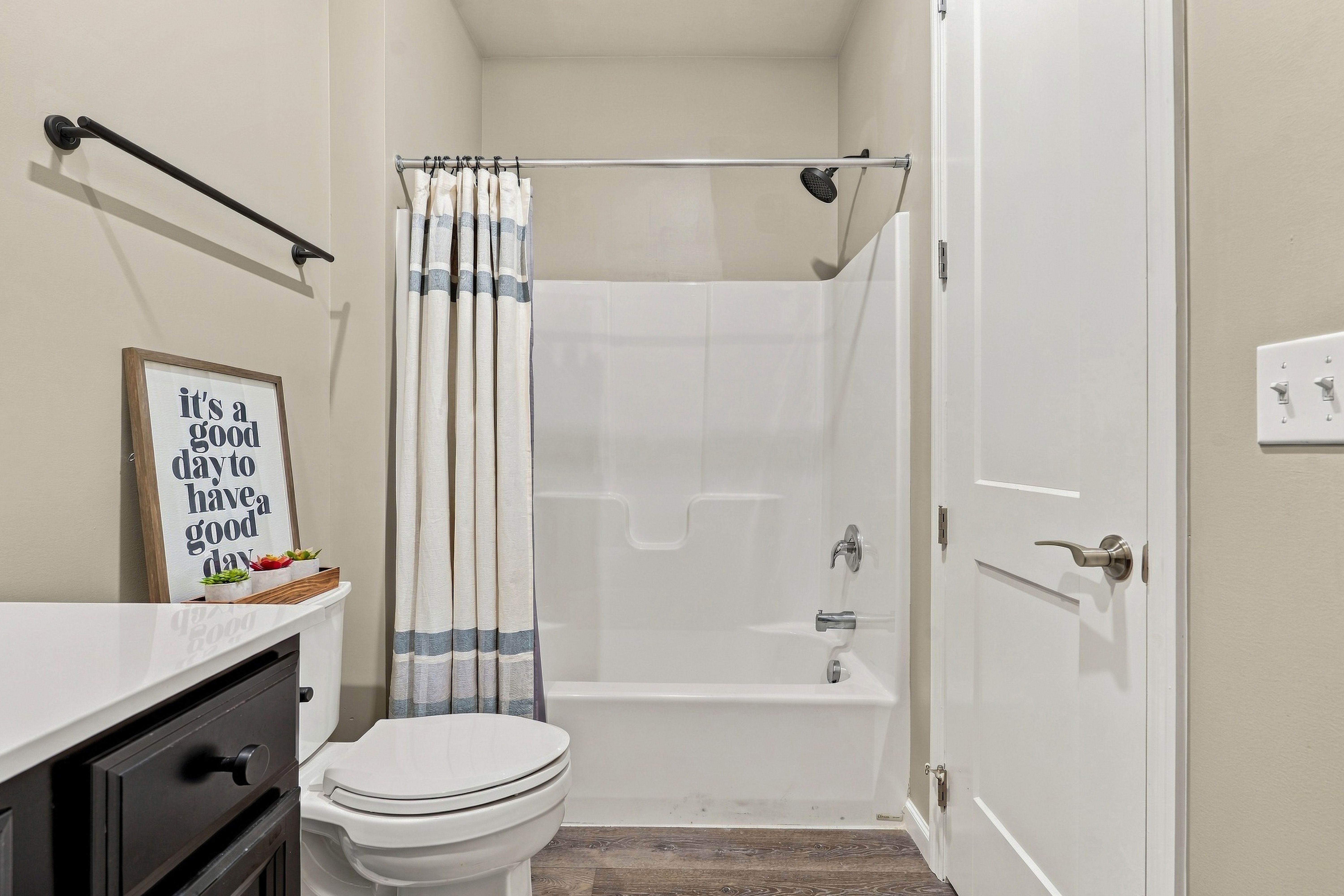  301 Tillary Lane, Cranberry, PA 16066 - 物件實景