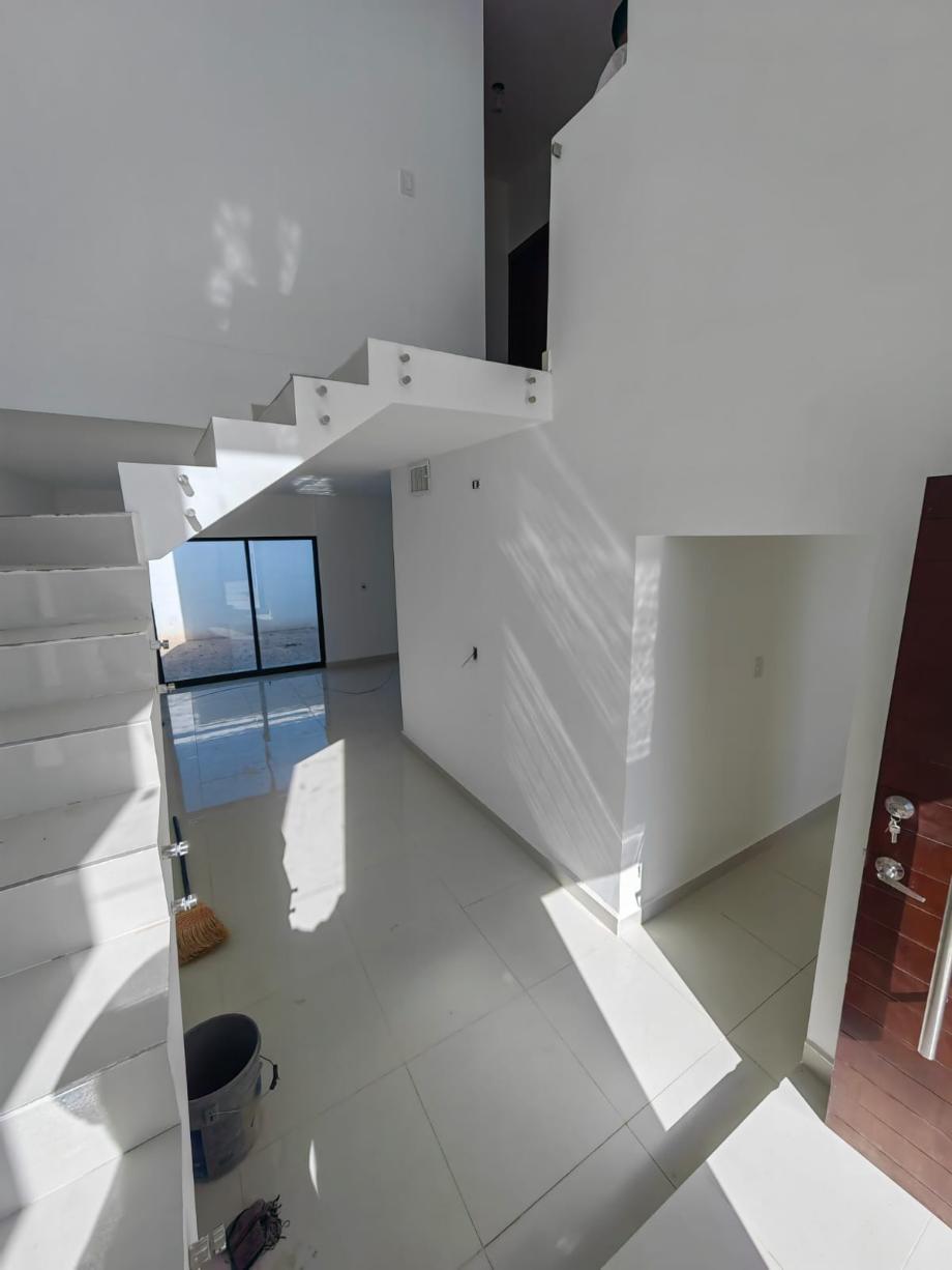 CAMPI?A VALENCIA, Torreón, Coahuila de Zaragoza, 27018, Mexico, 4 Bedrooms Bedrooms, ,3 BathroomsBathrooms,Residential,For Sale,CAMPI?A VALENCIA,1671840