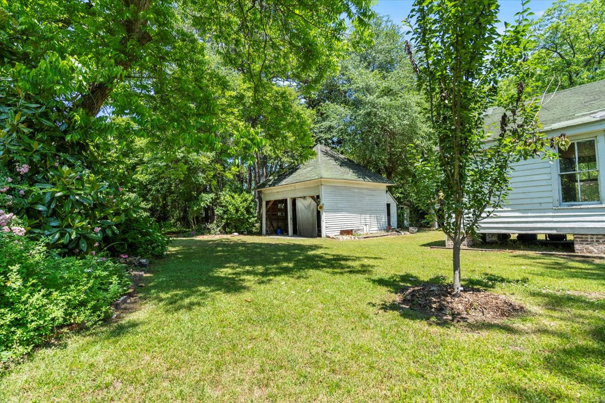 Hartsville, South Carolina, 29550, United States, 4 Bedrooms Bedrooms, ,4 BathroomsBathrooms,Residential,For Sale,1820221
