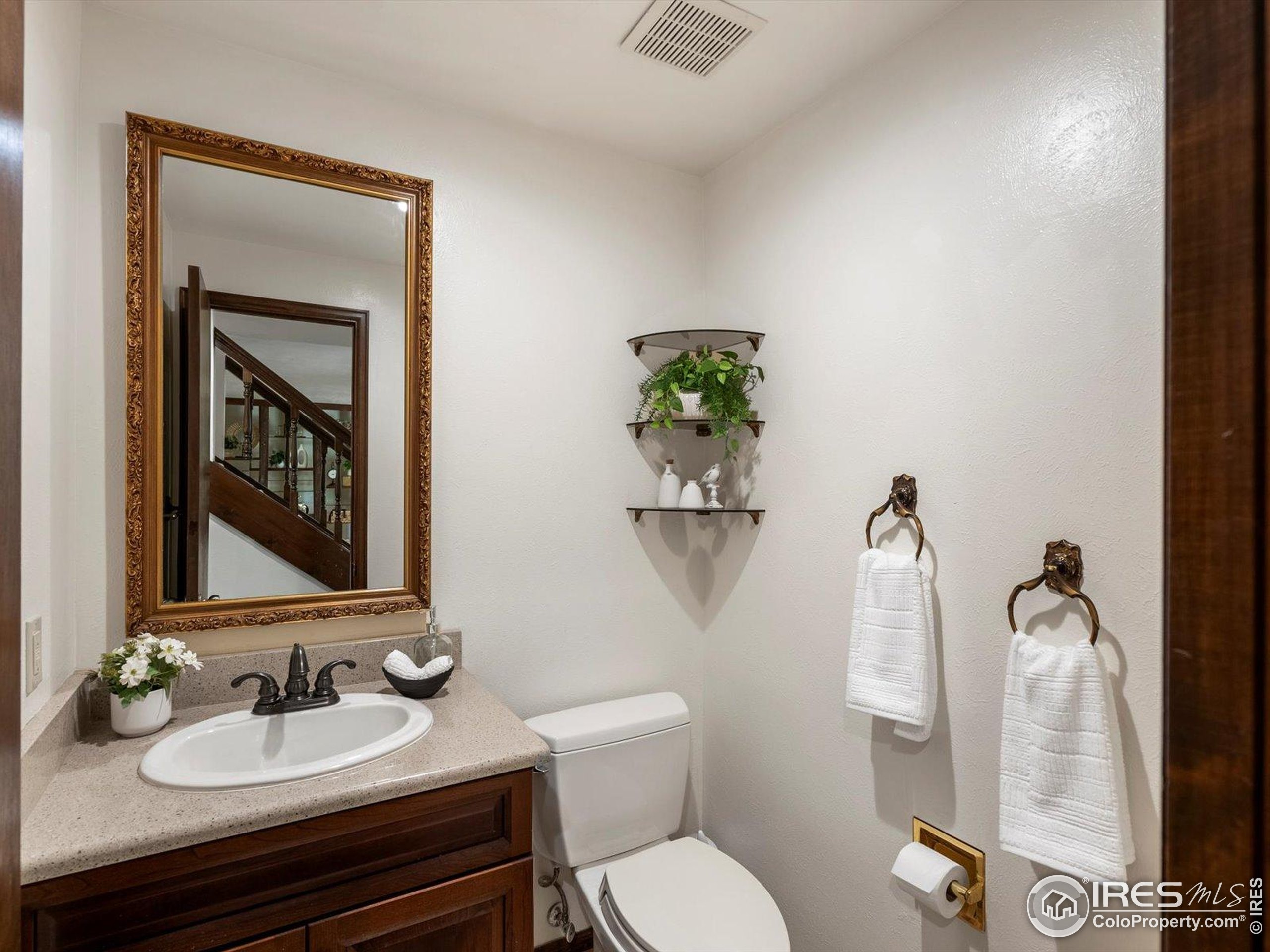 Boulder, Colorado, 80301, United States, 4 Bedrooms Bedrooms, ,3 BathroomsBathrooms,Residential,For Sale,1903516