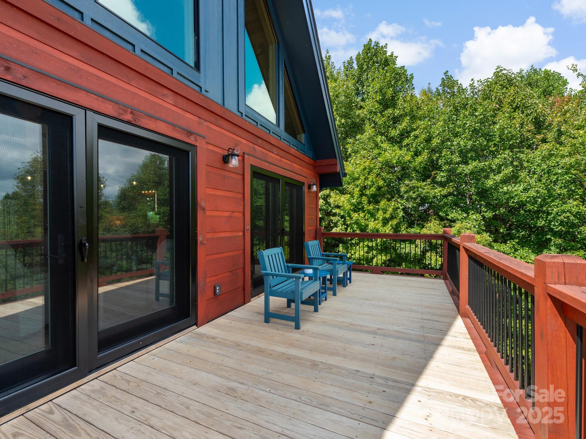 Nebo, North Carolina, 28761, United States, 3 Bedrooms Bedrooms, ,3 BathroomsBathrooms,Residential,For Sale,1996153