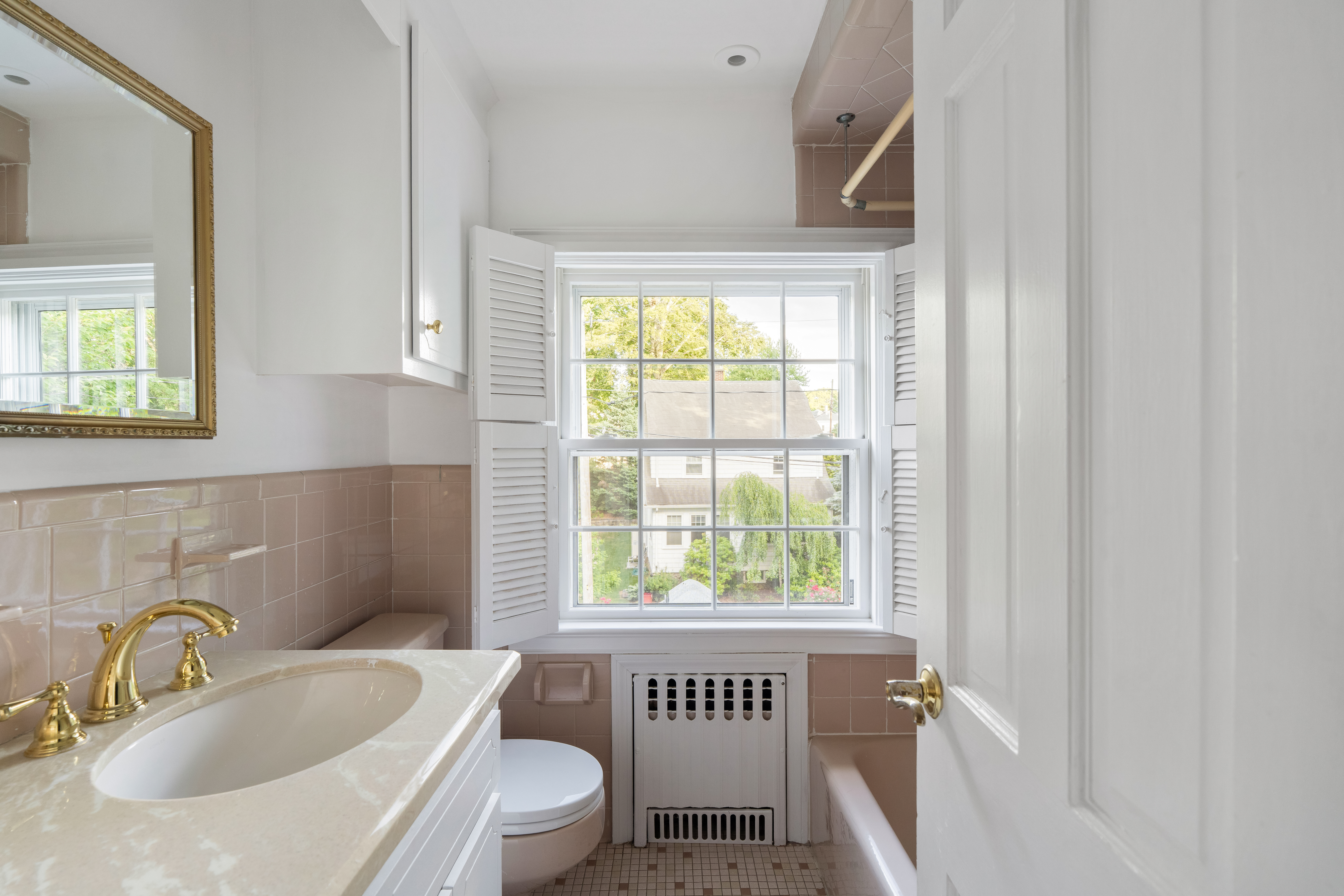 51 Fulton Street, Dedham, MA 02026 - 物件實景