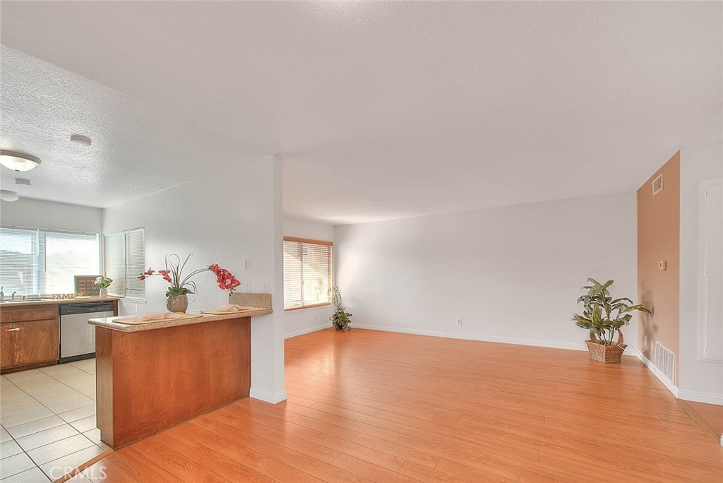 Diamond Bar, California, 91789, United States, 2 Bedrooms Bedrooms, ,1 BathroomBathrooms,Residential,For Sale,1878966
