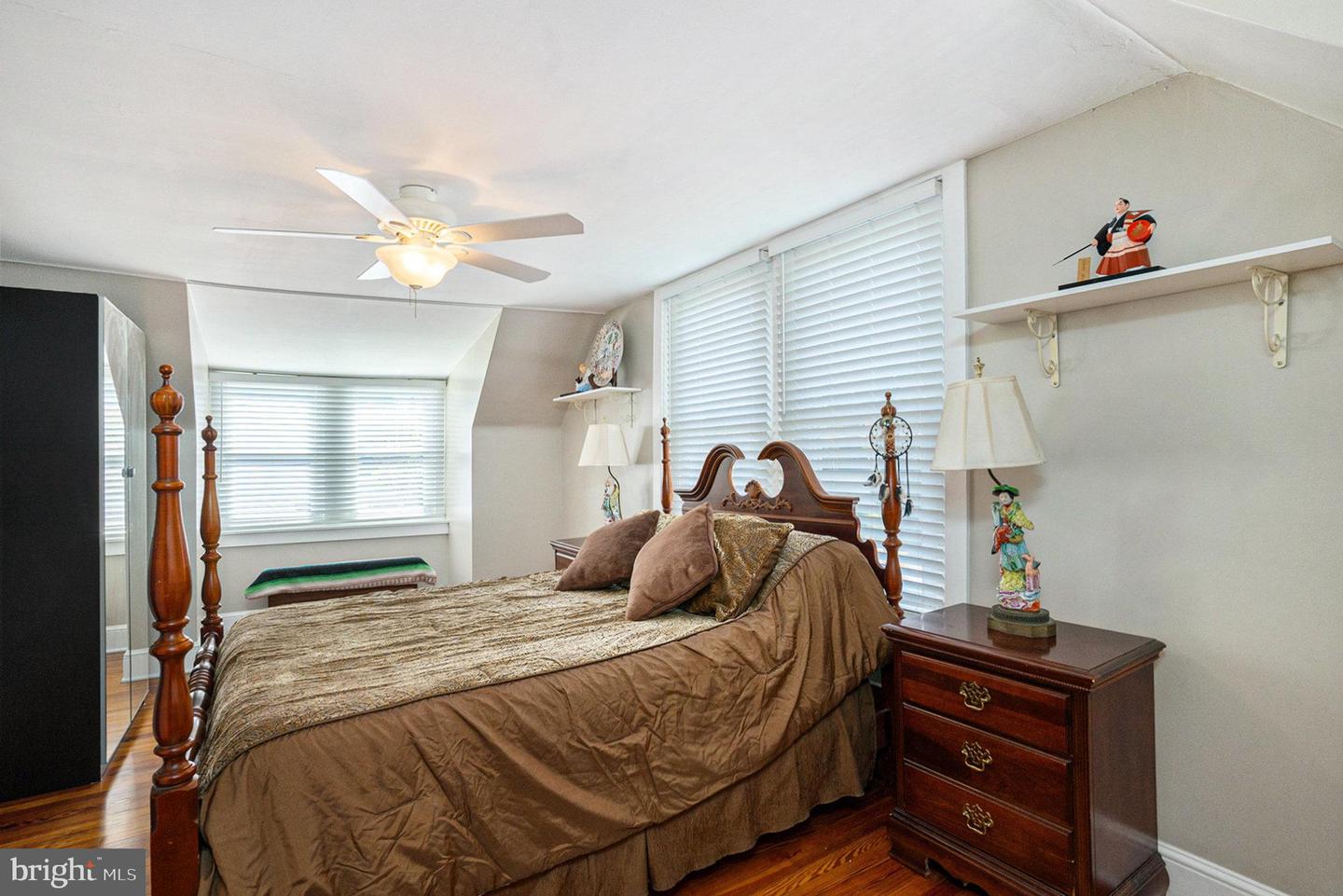 Lafayette Hill, Pennsylvania, 19444, United States, 5 Bedrooms Bedrooms, ,2 BathroomsBathrooms,Residential,For Sale,1999647