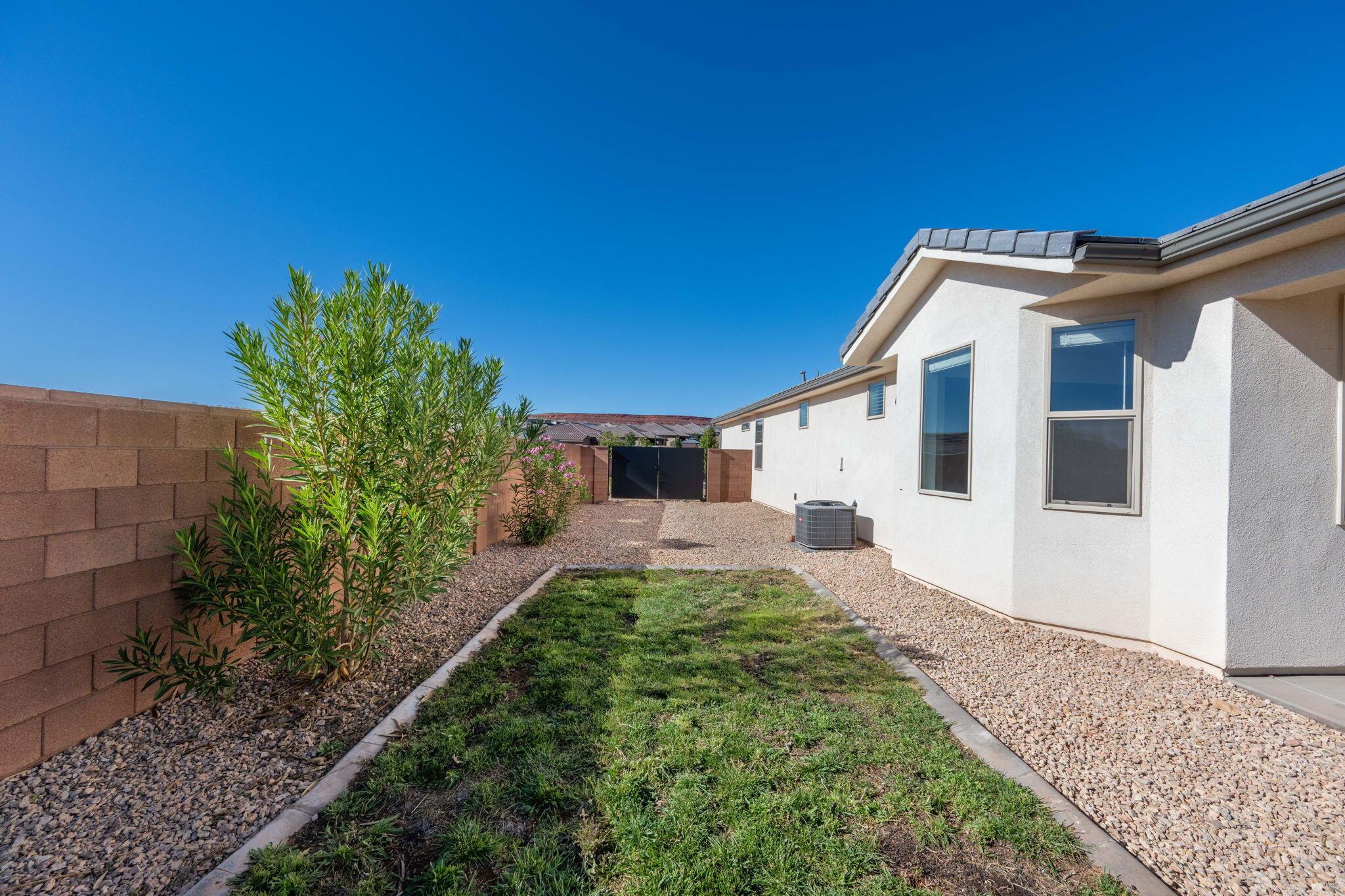 Washington, Utah, 84780, United States, 3 Bedrooms Bedrooms, ,2 BathroomsBathrooms,Residential,For Sale,1982194