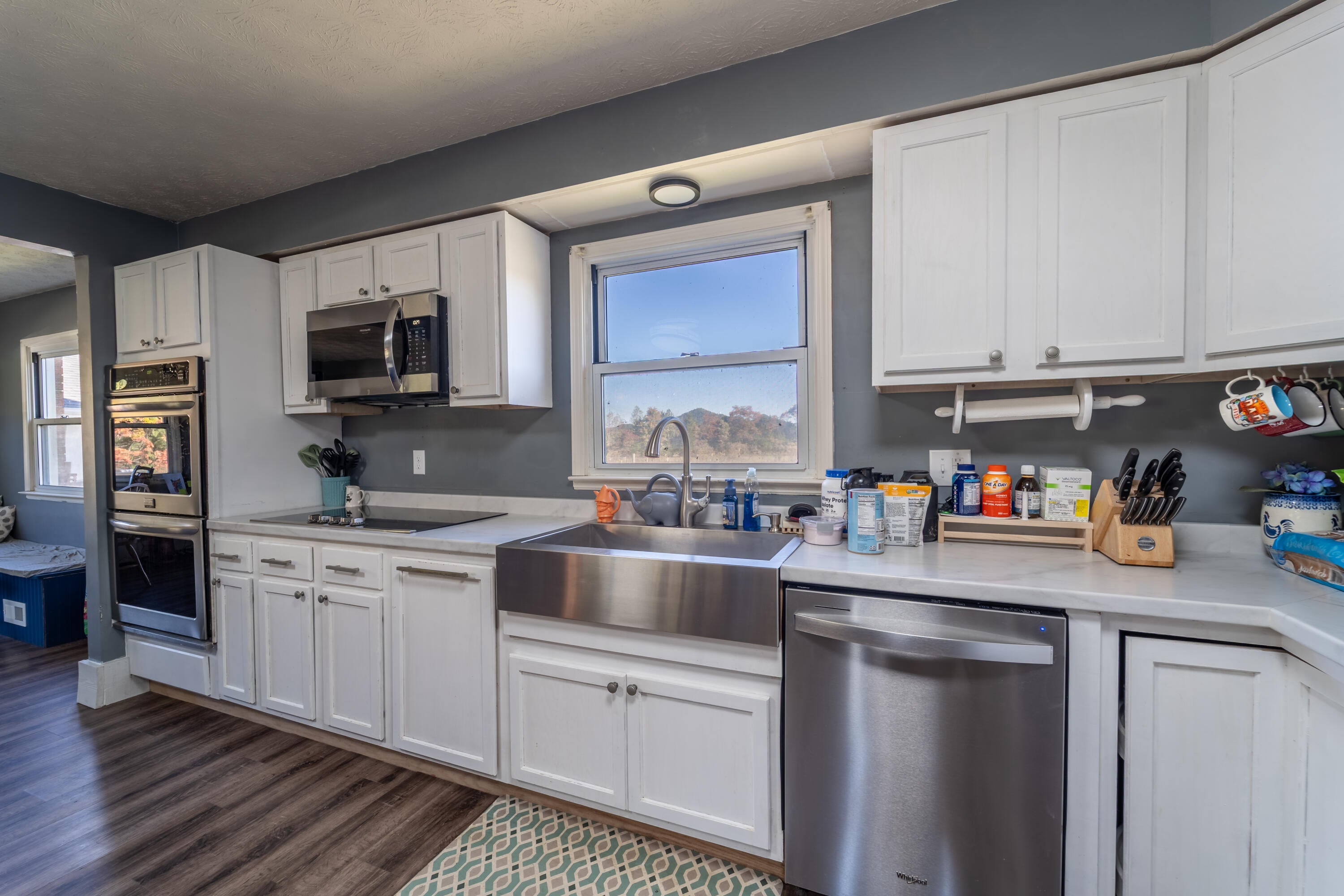 Berea, Kentucky, 40403, United States, 5 Bedrooms Bedrooms, ,3 BathroomsBathrooms,Residential,For Sale,1975265