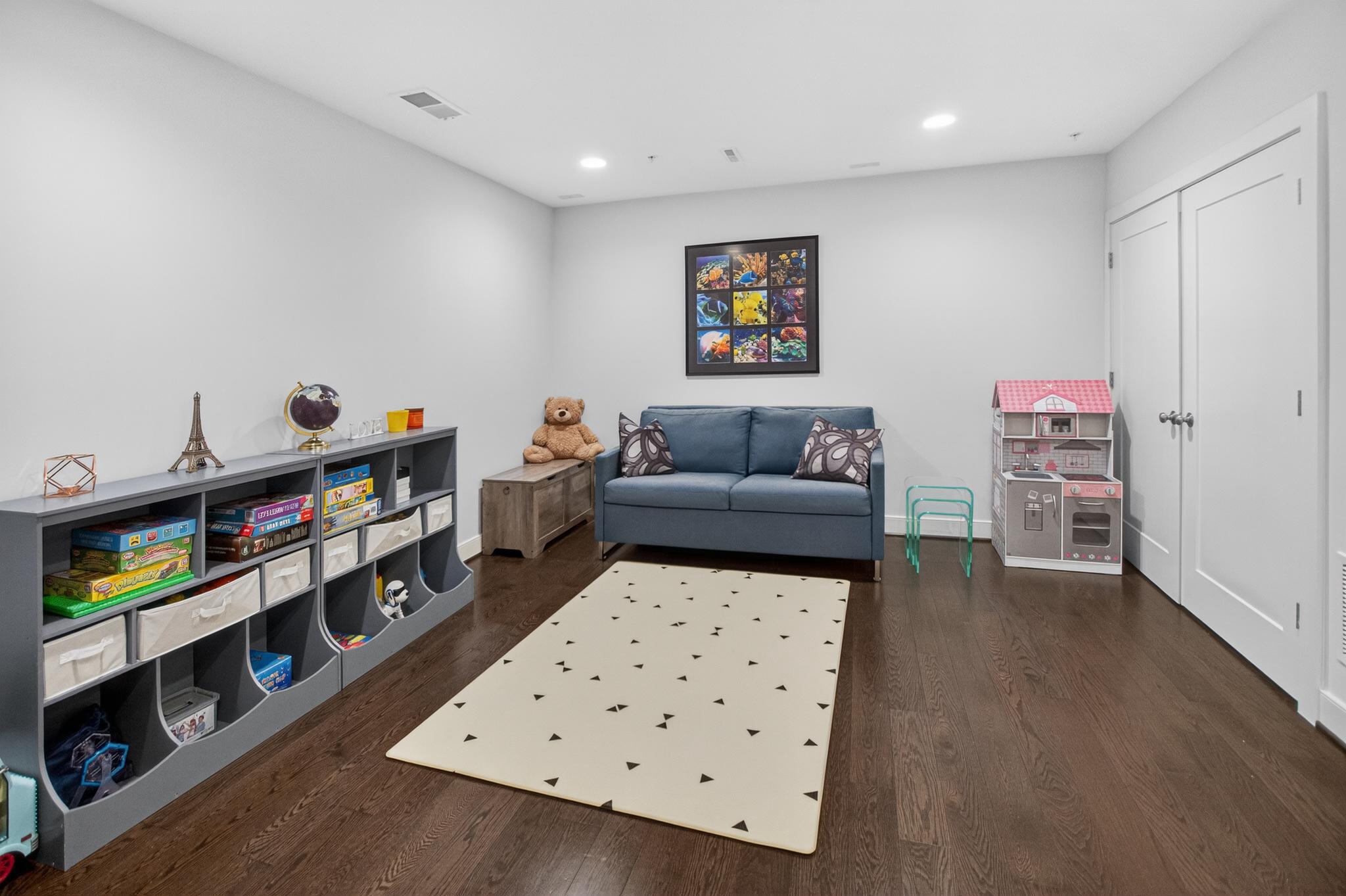  71 Ellsworth Heights Street, Silver Spring, MD, 20910 - 物件實景