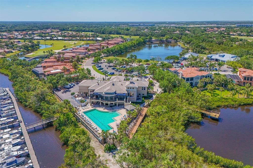 Bradenton, Florida, 34212, United States, 3 Bedrooms Bedrooms, ,2 BathroomsBathrooms,Residential,For Sale,1906883