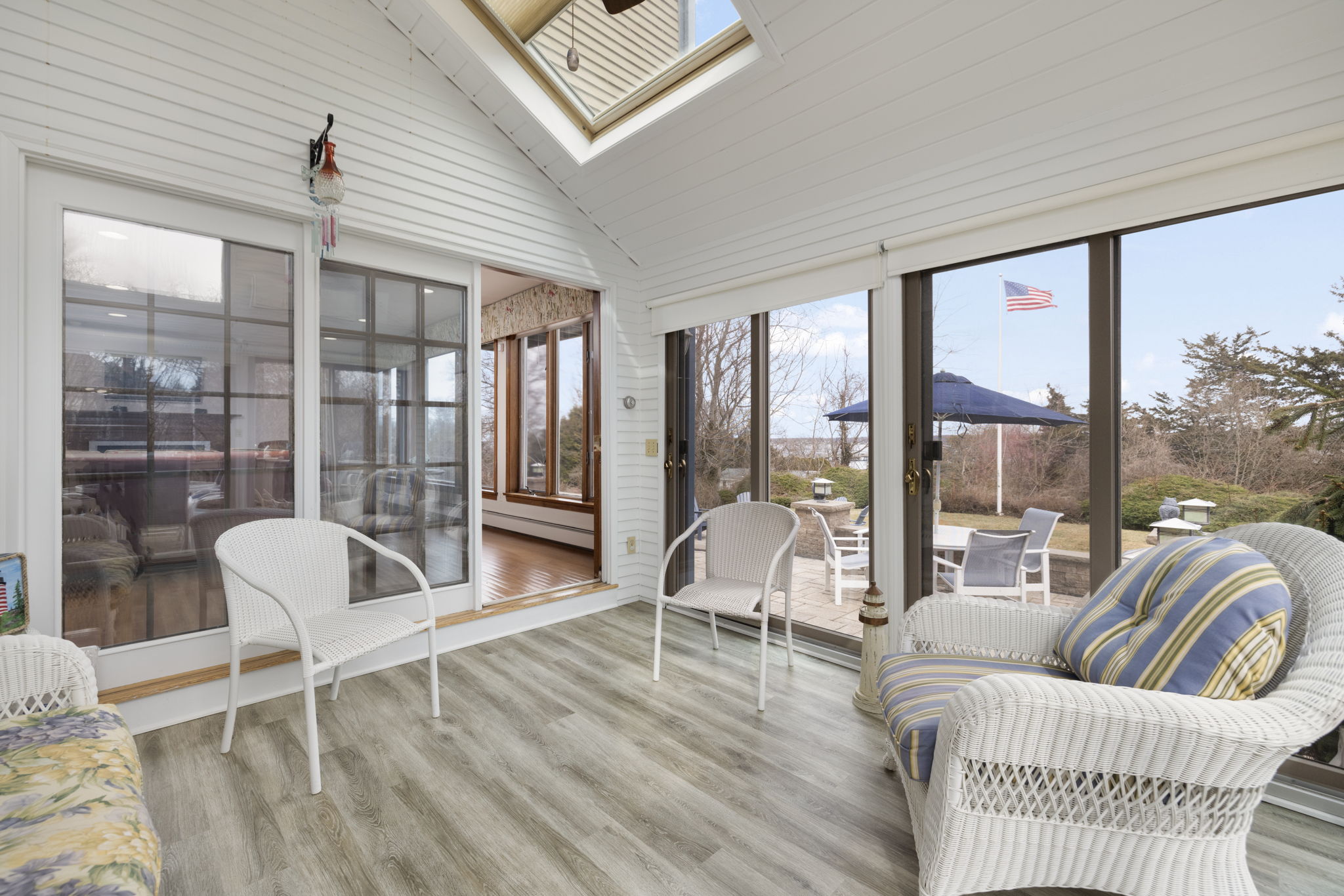  56 Tefft Street, North Kingstown, RI, 02874 - 物件實景