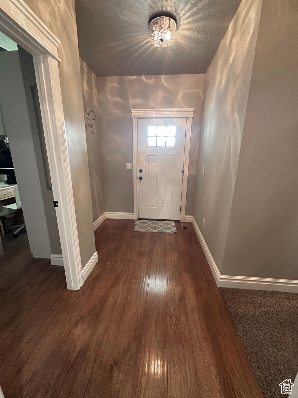 Roosevelt, Utah, 84066, United States, 6 Bedrooms Bedrooms, ,3 BathroomsBathrooms,Residential,For Sale,1976583