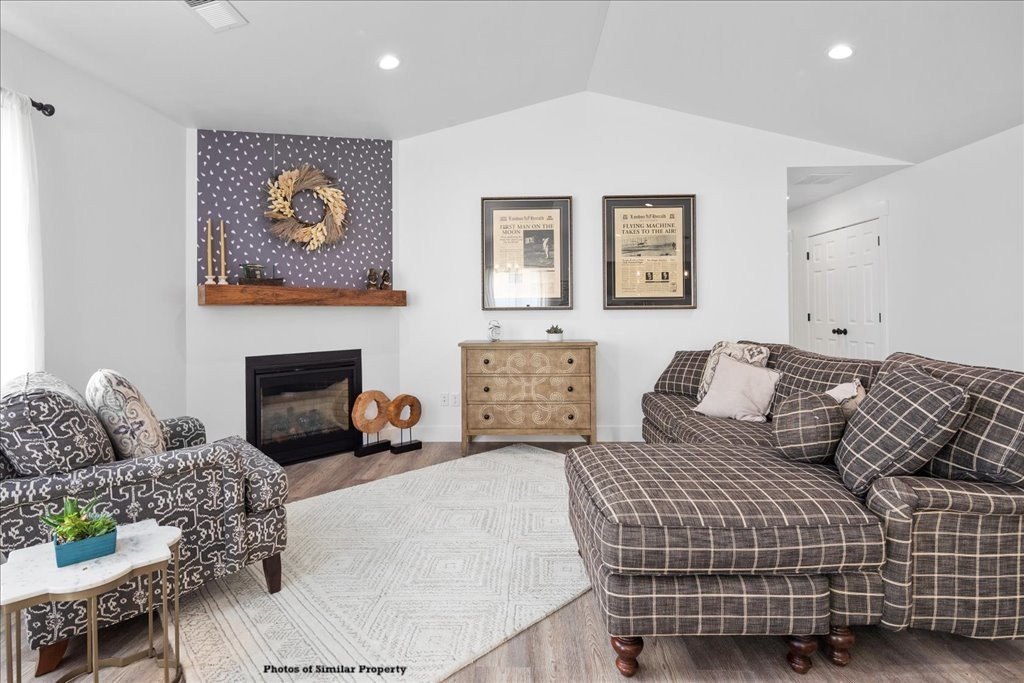 Billings, Montana, 59106, United States, 3 Bedrooms Bedrooms, ,2 BathroomsBathrooms,Residential,For Sale,1979622