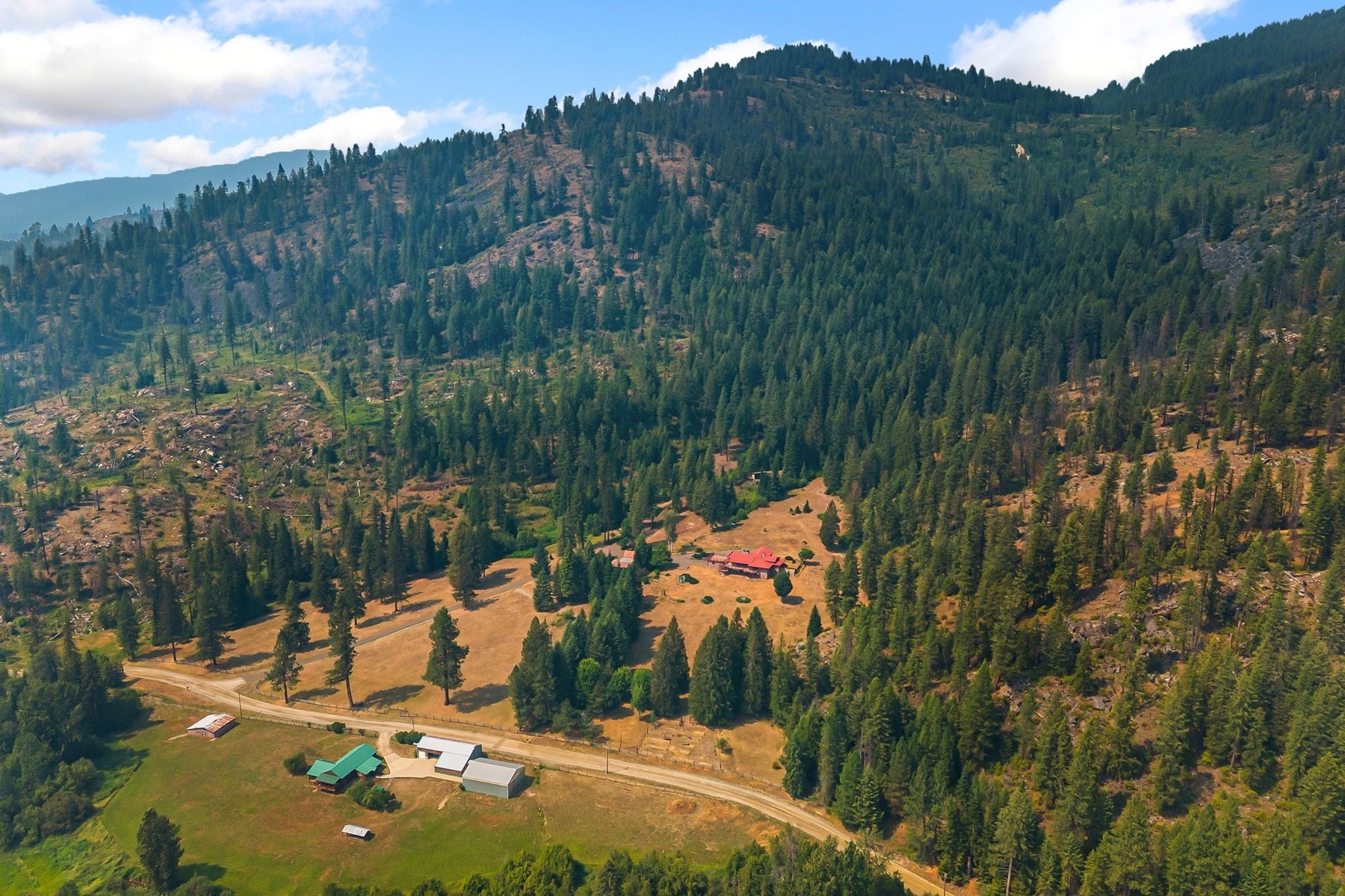  Meadowview Ranch - 物件實景