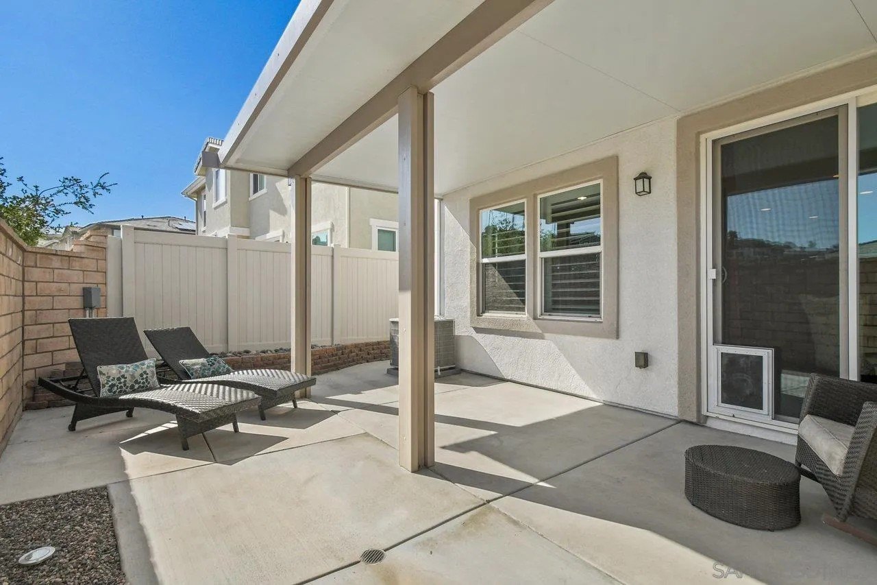 Lakeside, California, 92040, United States, 3 Bedrooms Bedrooms, ,3 BathroomsBathrooms,Residential,For Sale,1859474