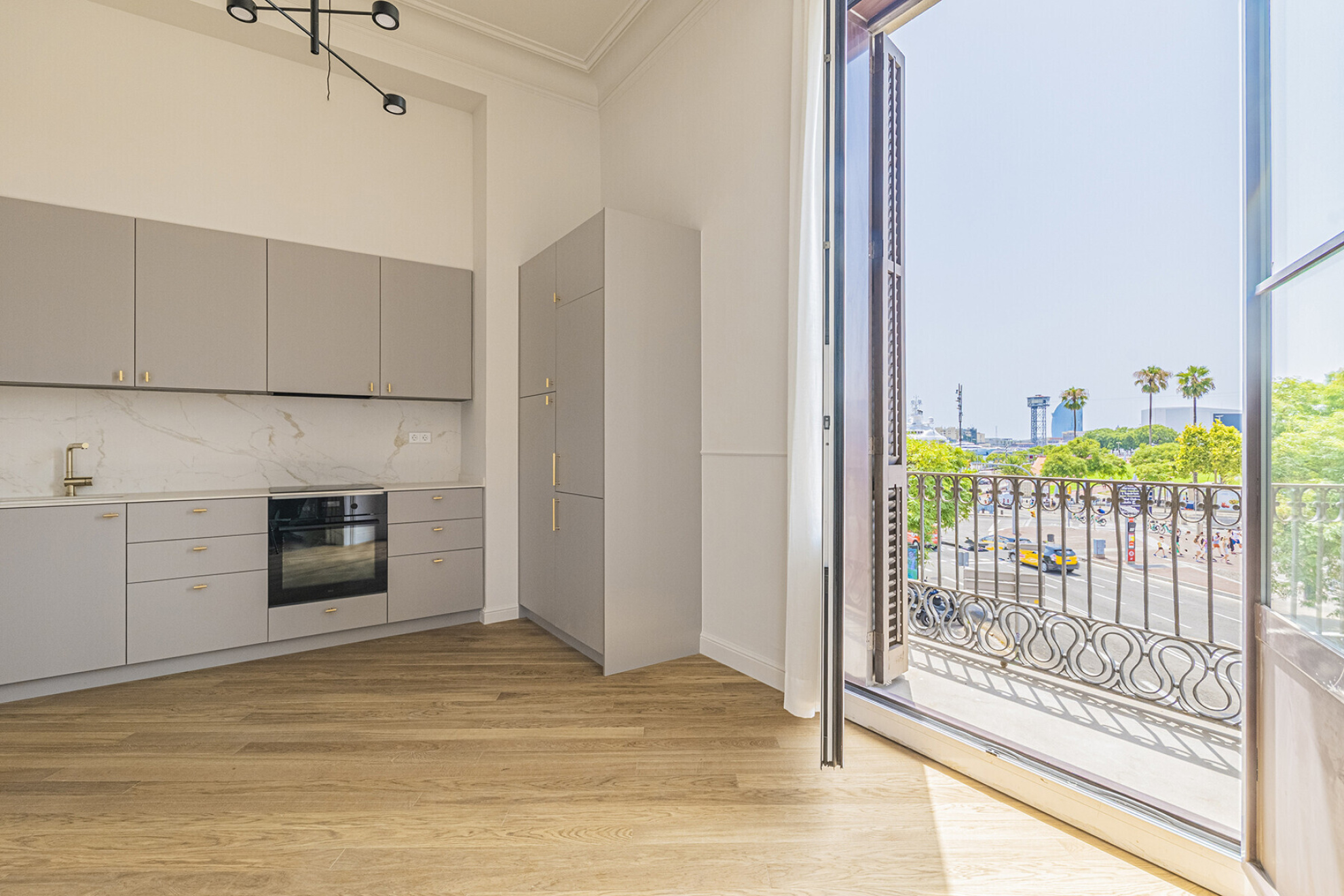  Renovated corner apartment in El Born with views of Port Vell - 物件實景