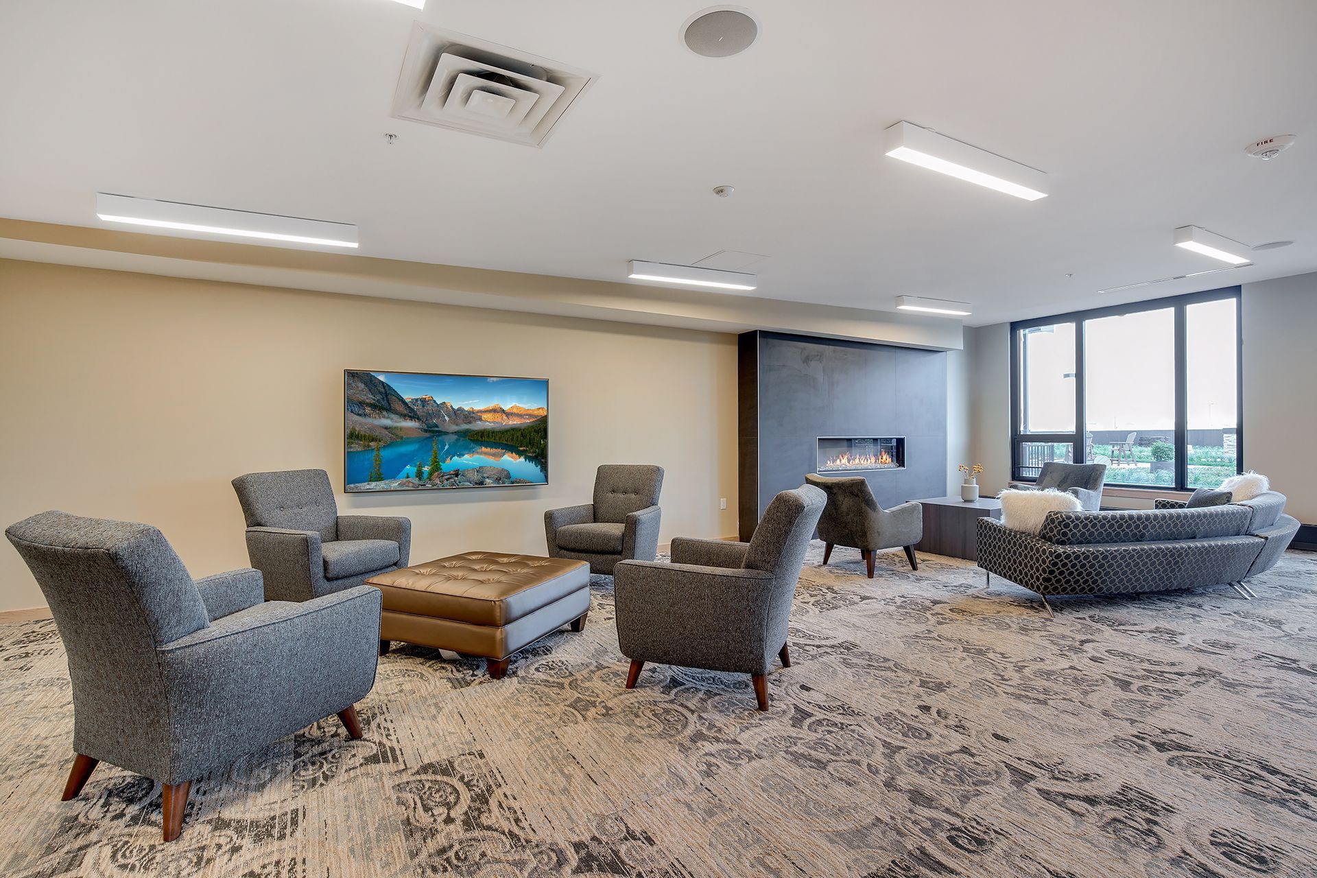  Sophisticated Legacy Condo with Sweeping River Views - 物件實景