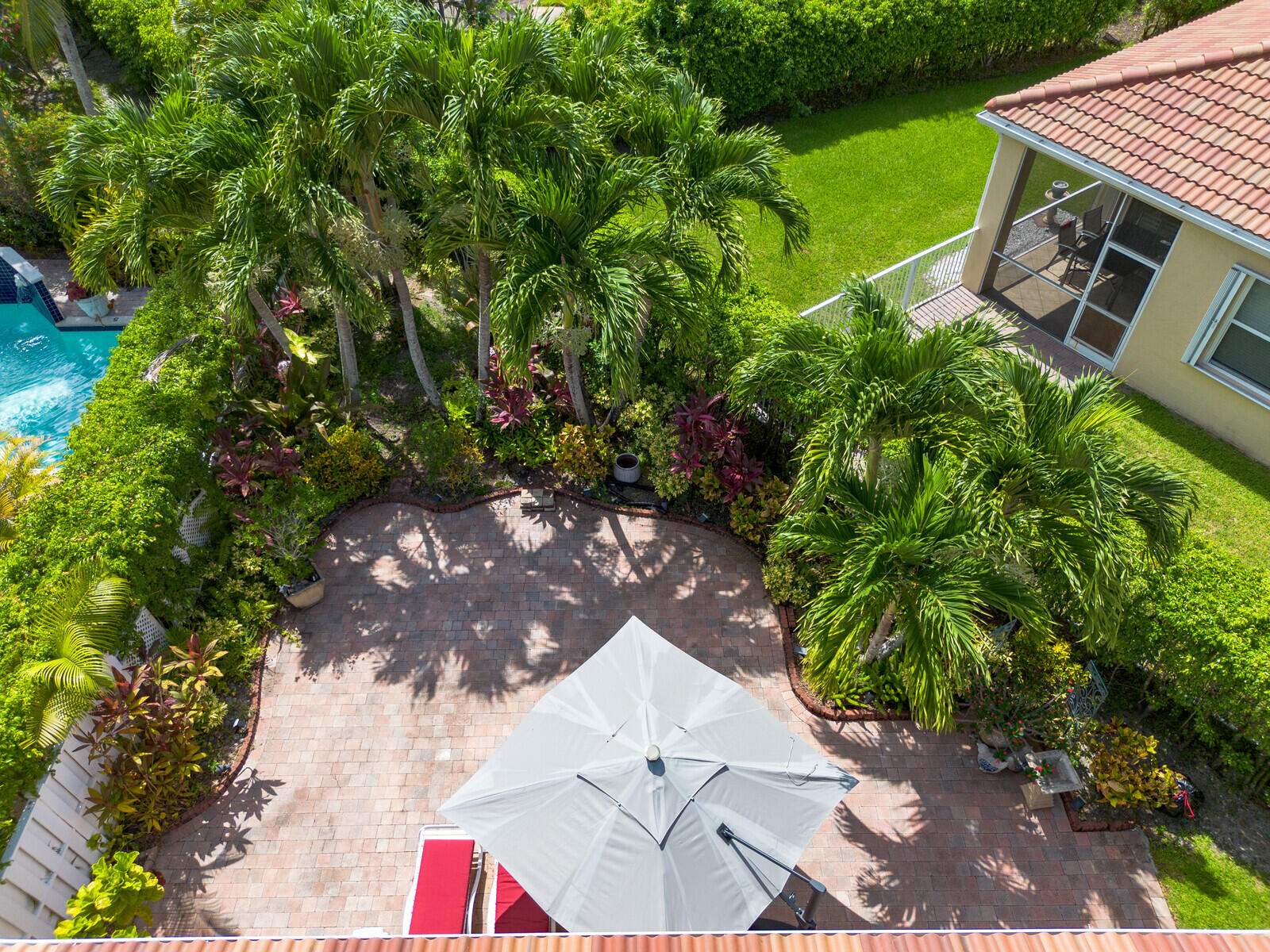 West Palm Beach, Florida, 33411, United States, 2 Bedrooms Bedrooms, ,2 BathroomsBathrooms,Residential,For Sale,1907135