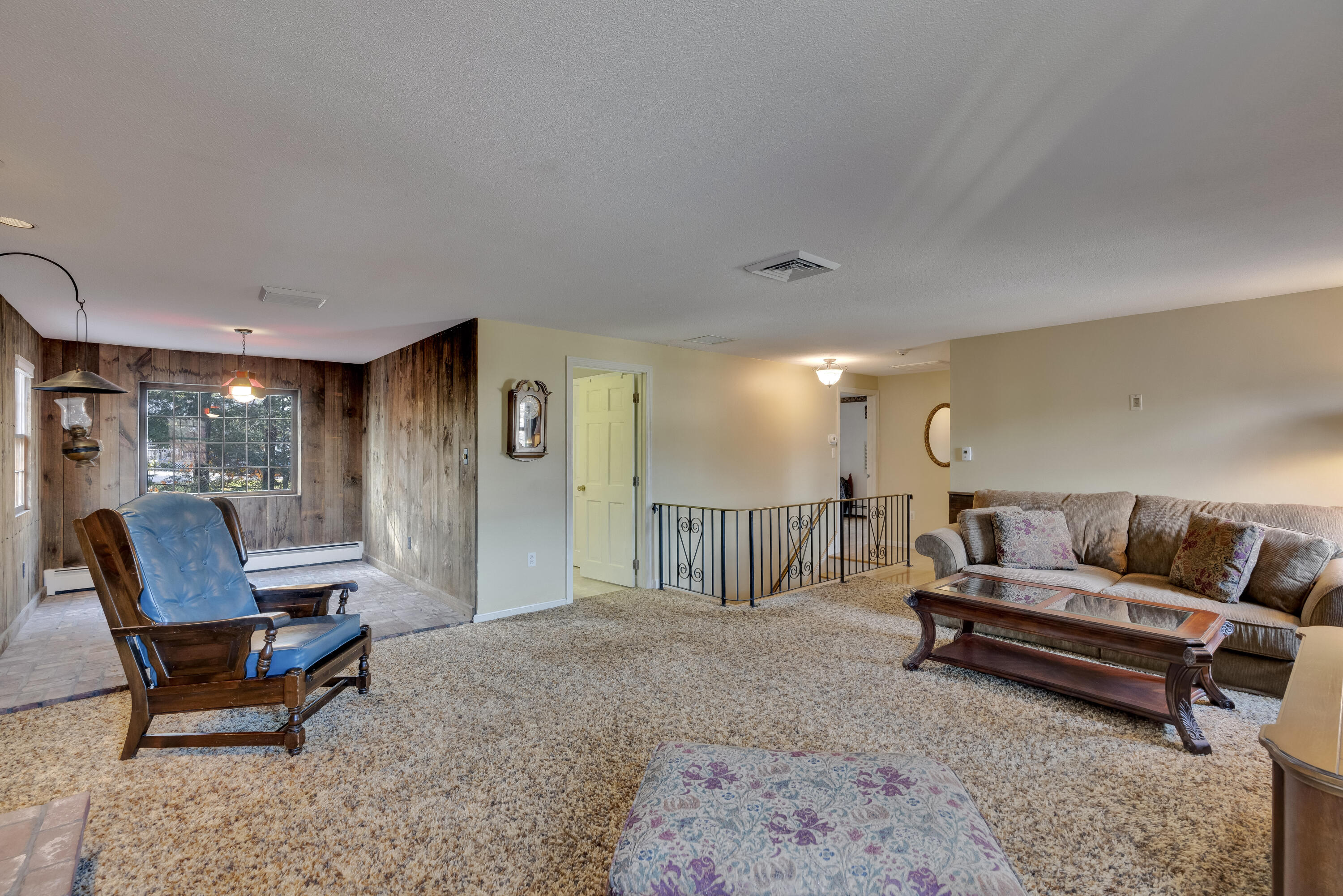 Biddeford, Maine, 04005, United States, 4 Bedrooms Bedrooms, ,2 BathroomsBathrooms,Residential,For Sale,1998354