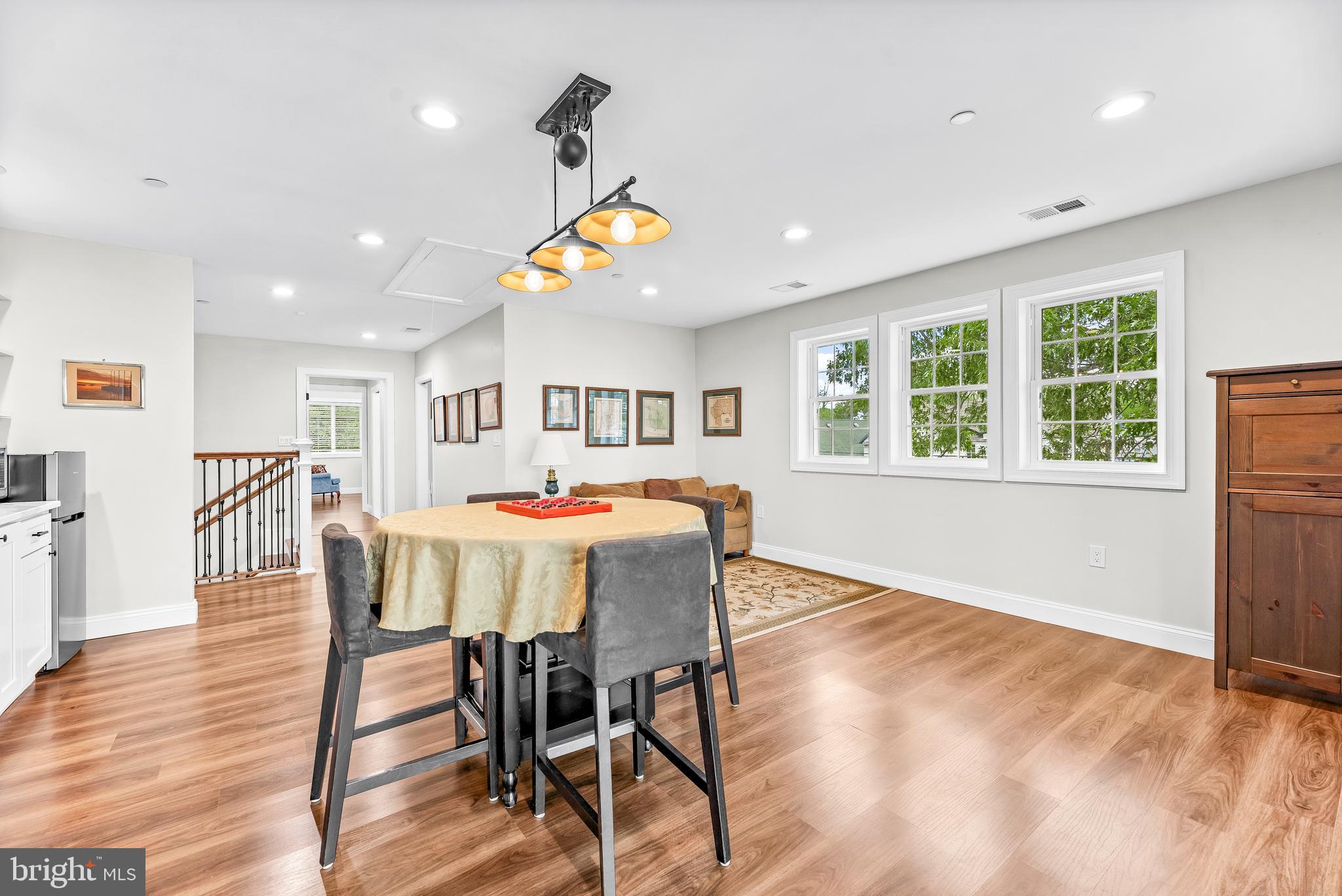 Galesville, Maryland, 20765, United States, 5 Bedrooms Bedrooms, ,4 BathroomsBathrooms,Residential,For Sale,1887426
