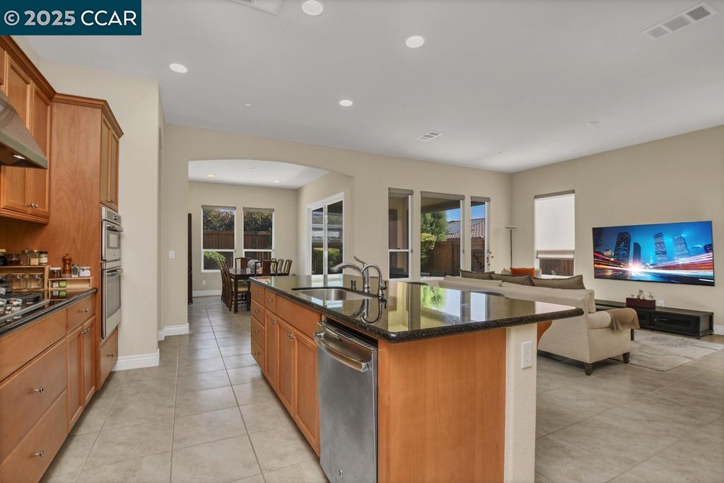 Brentwood, California, 94513, United States, 2 Bedrooms Bedrooms, ,2 BathroomsBathrooms,Residential,For Sale,1837738