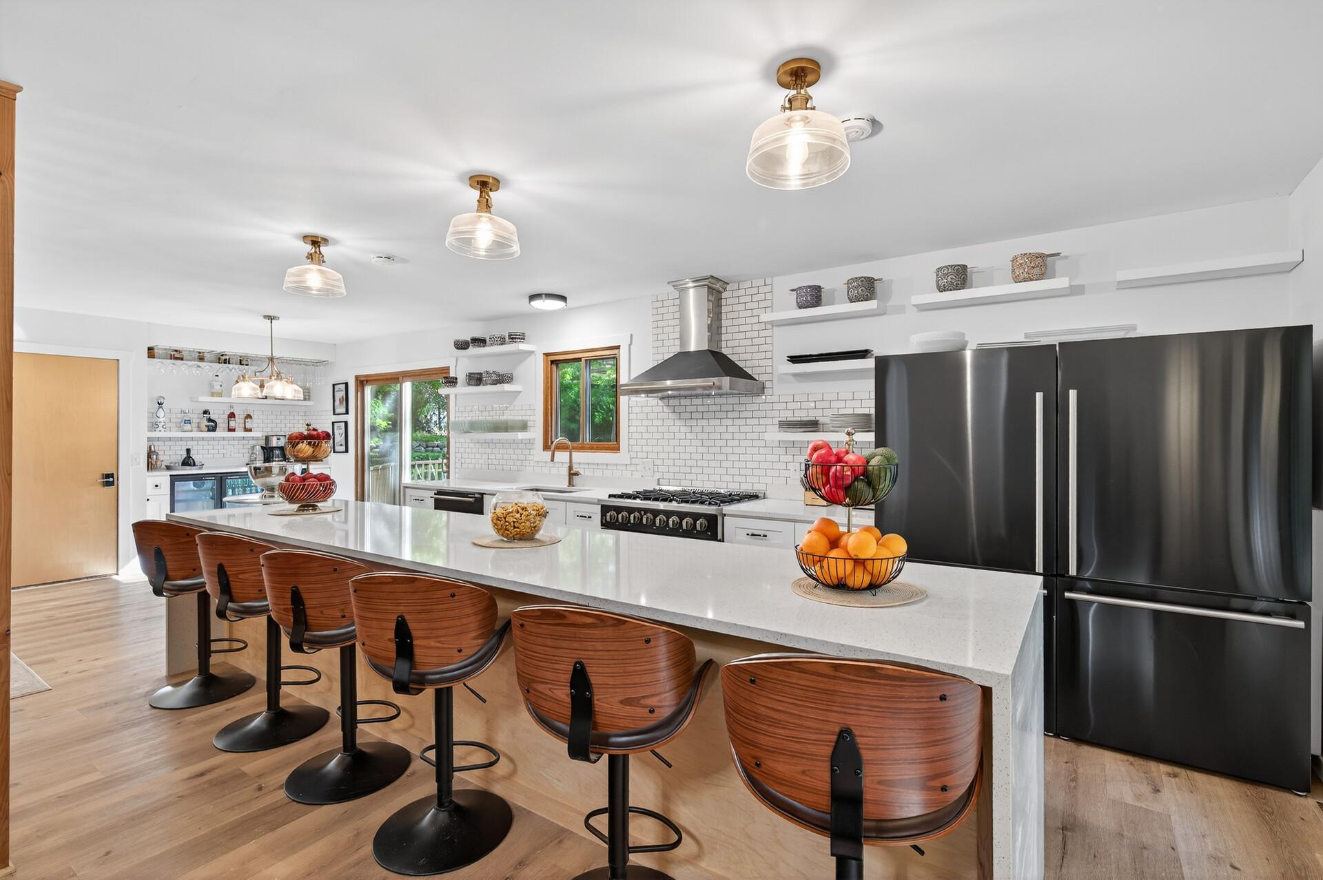 Plymouth, Minnesota, 55441, United States, 5 Bedrooms Bedrooms, ,2 BathroomsBathrooms,Residential,For Sale,1989260