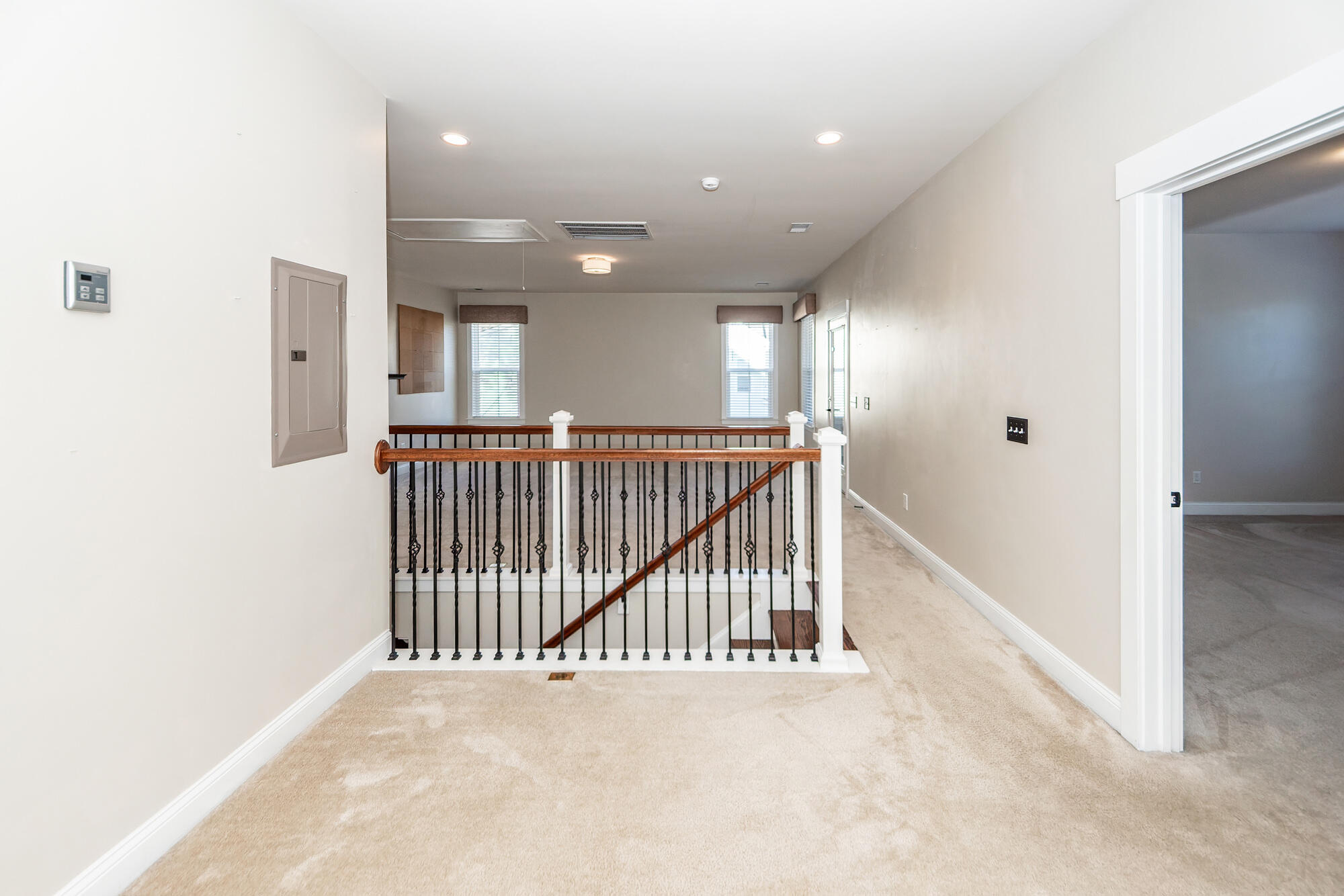 Summerville, South Carolina, 29483, United States, 4 Bedrooms Bedrooms, ,4 BathroomsBathrooms,Residential,For Sale,2005994