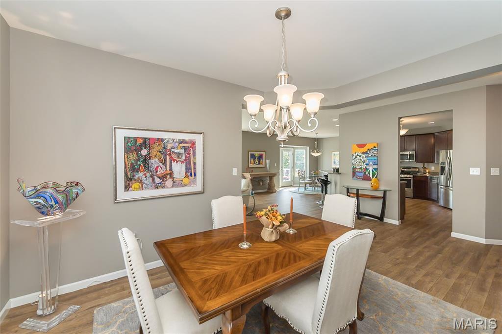 Mehlville, Missouri, 63128, United States, 3 Bedrooms Bedrooms, ,3 BathroomsBathrooms,Residential,For Sale,1966938