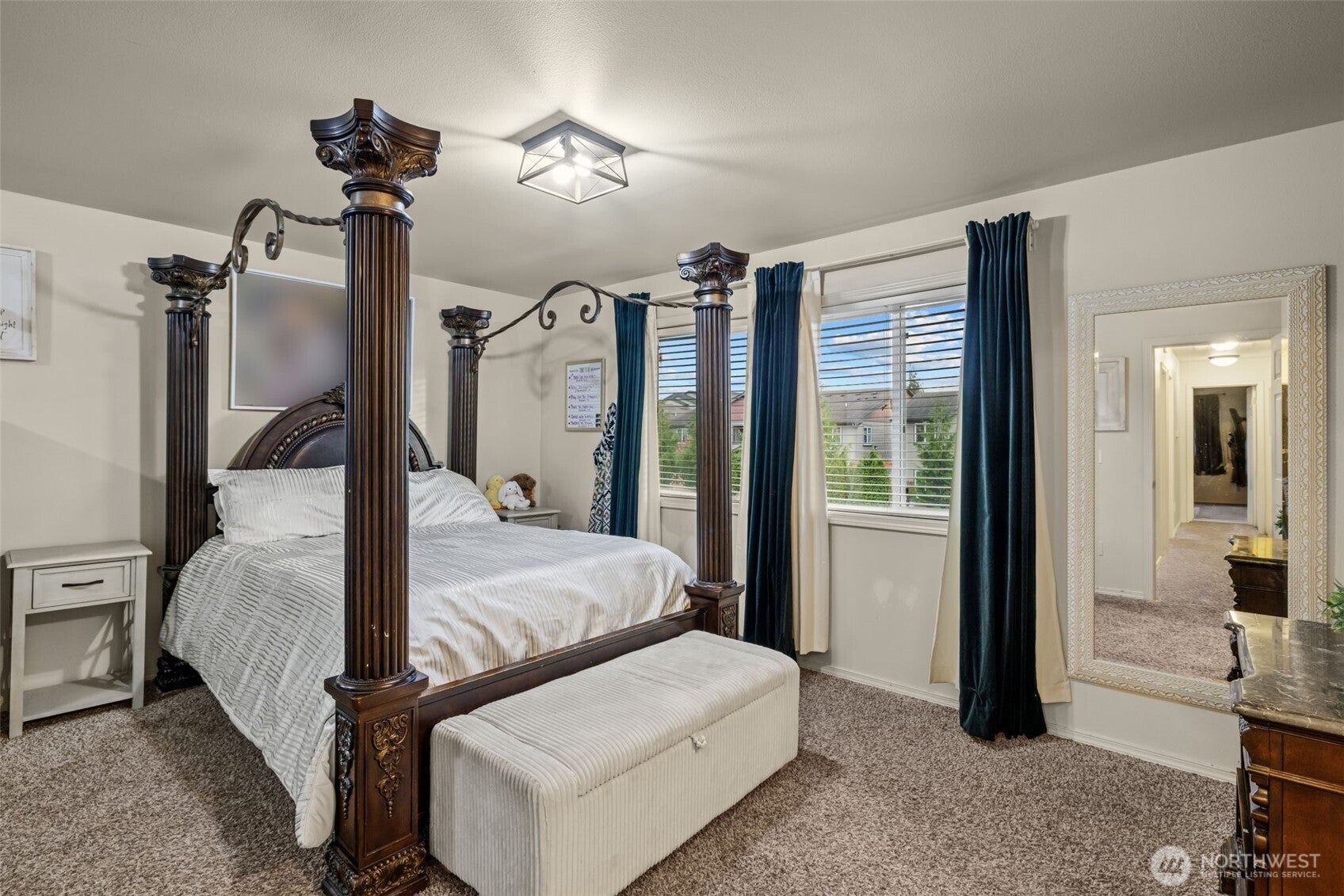 Burlington, Washington, 98233, United States, 4 Bedrooms Bedrooms, ,3 BathroomsBathrooms,Residential,For Sale,1987106