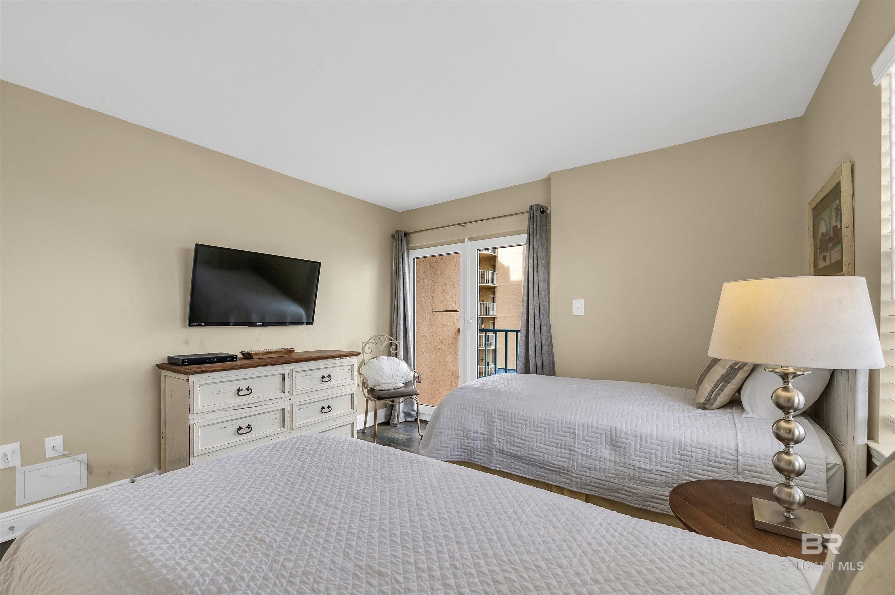 Gulf Shores, Alabama, 36542, United States, 3 Bedrooms Bedrooms, ,3 BathroomsBathrooms,Residential,For Sale,1935014