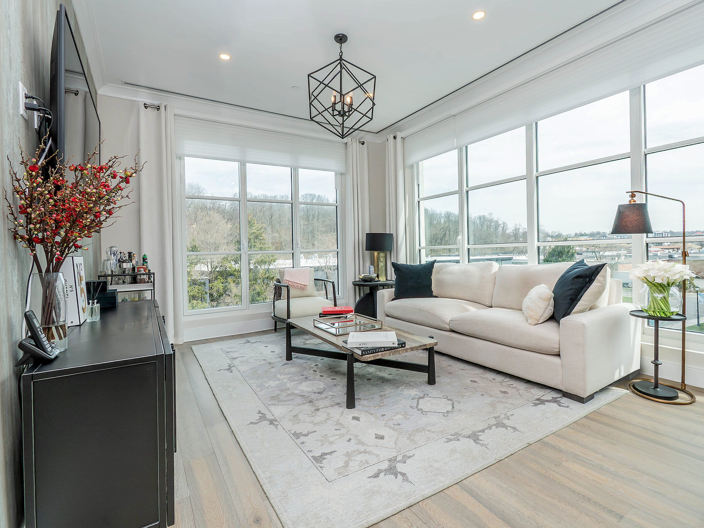  100 Garvies Point Road, Glen Cove, NY, 11542 - 物件實景