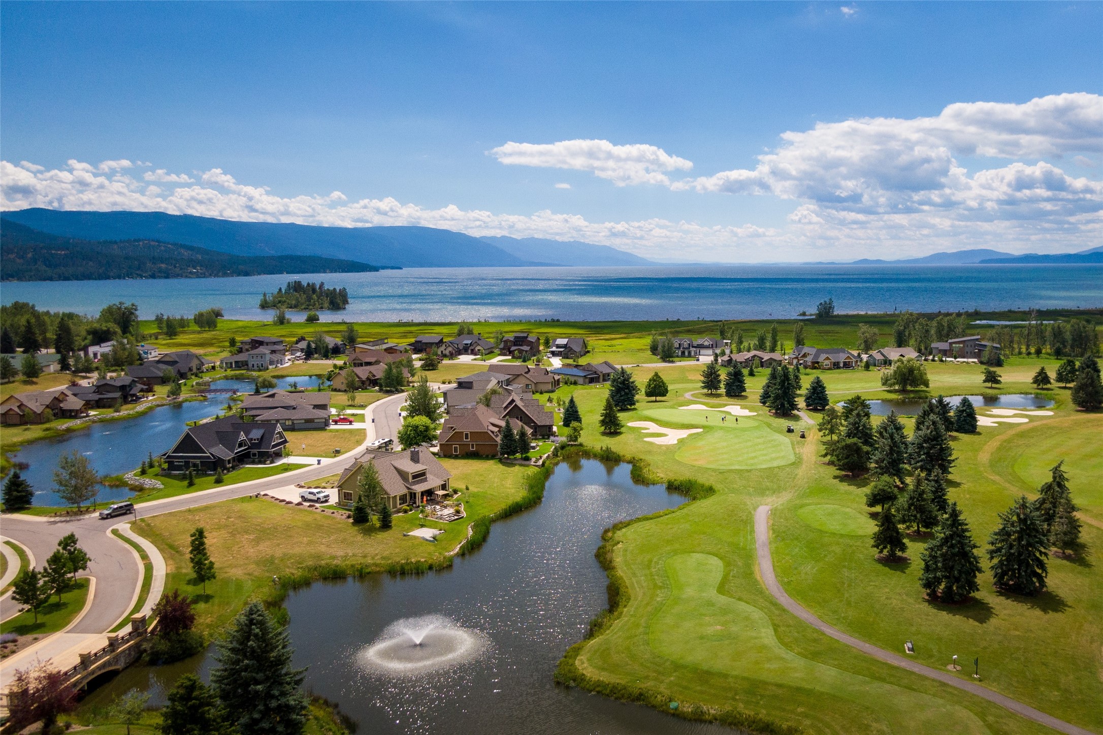  1001 Lake Pointe Drive - 物件實景